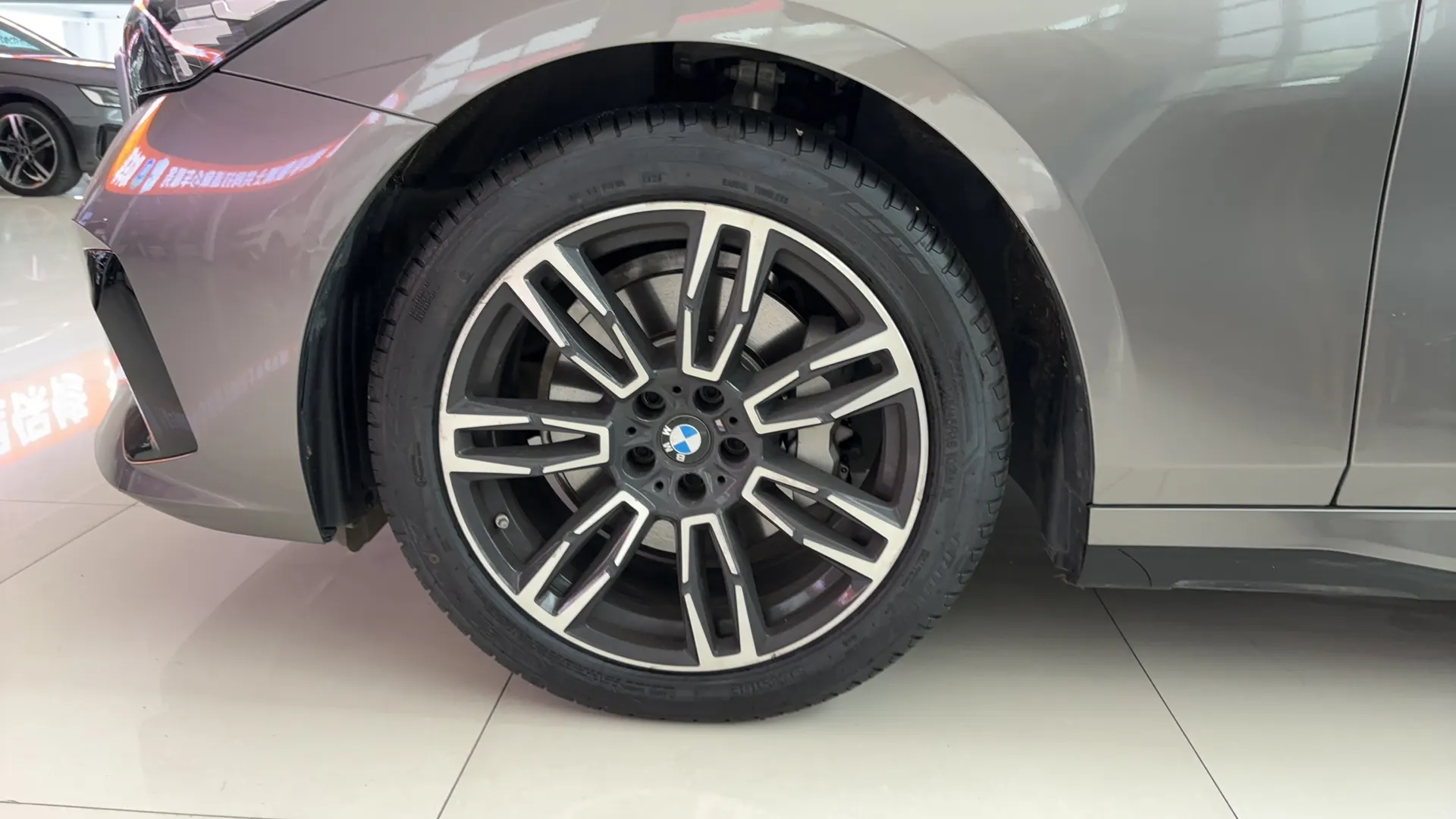 BMW 530Li, 2025 14