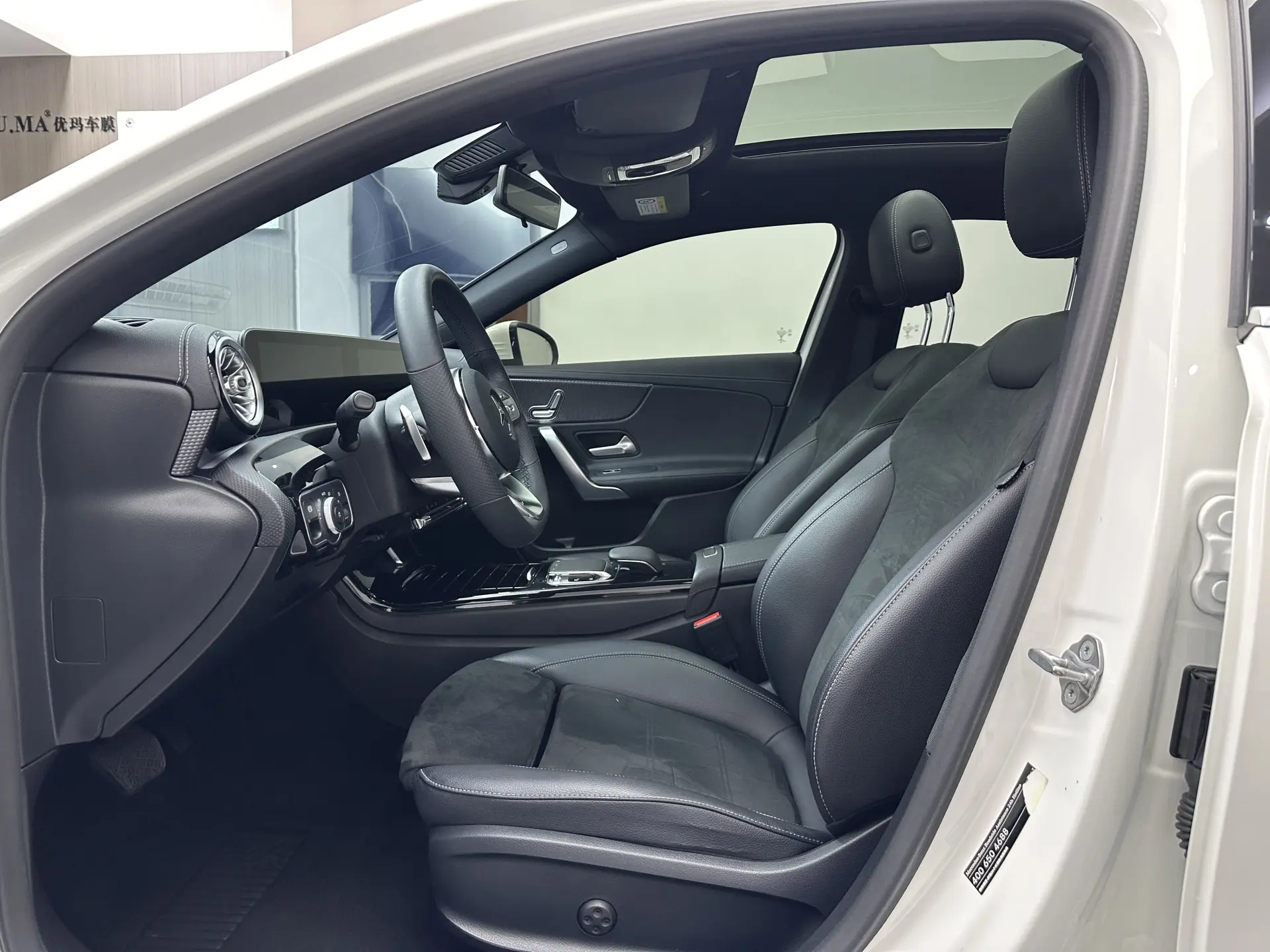 Mercedes-Benz A 200 L, 2020 10
