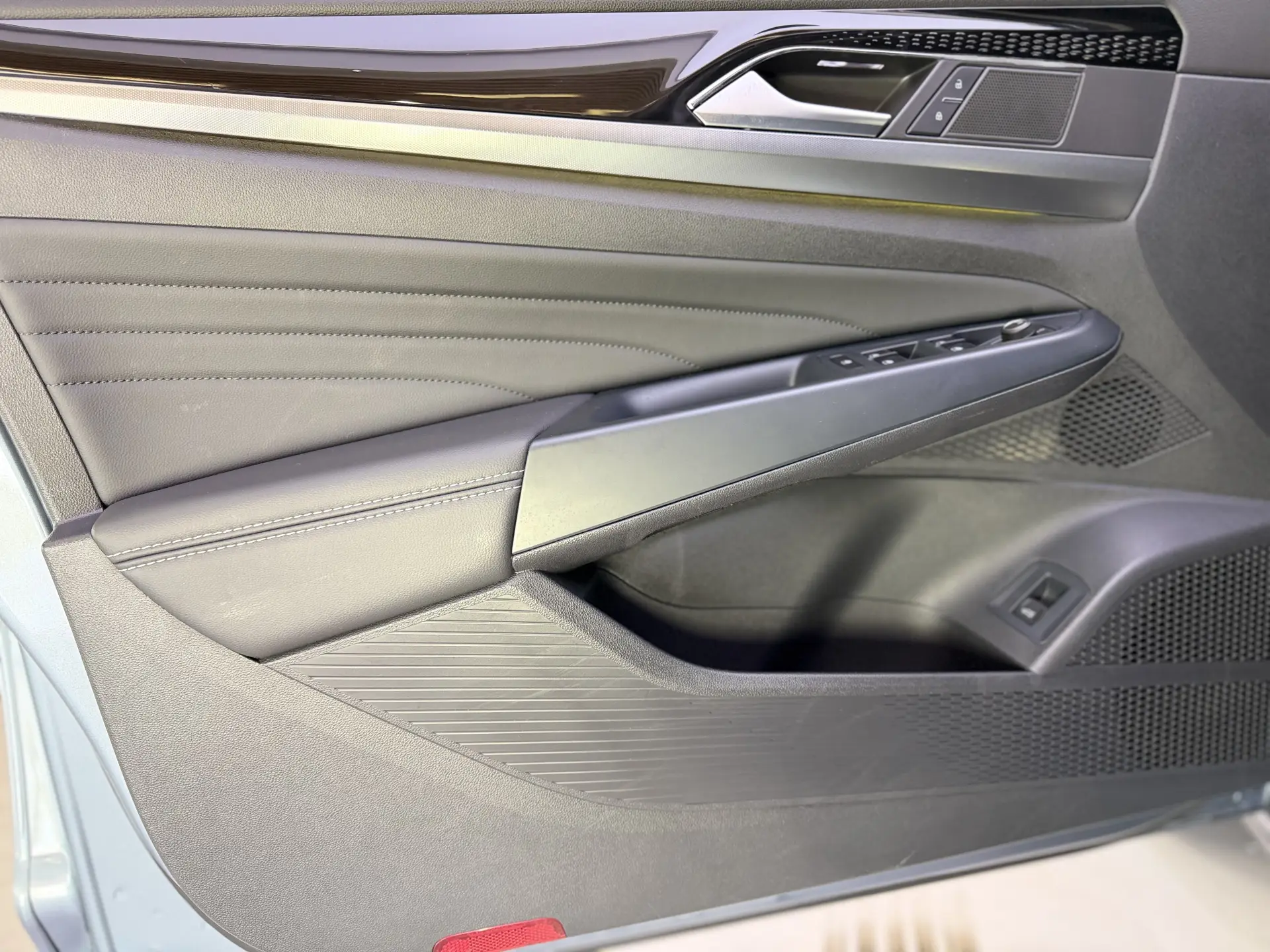 Volkswagen Passat, 2021 16