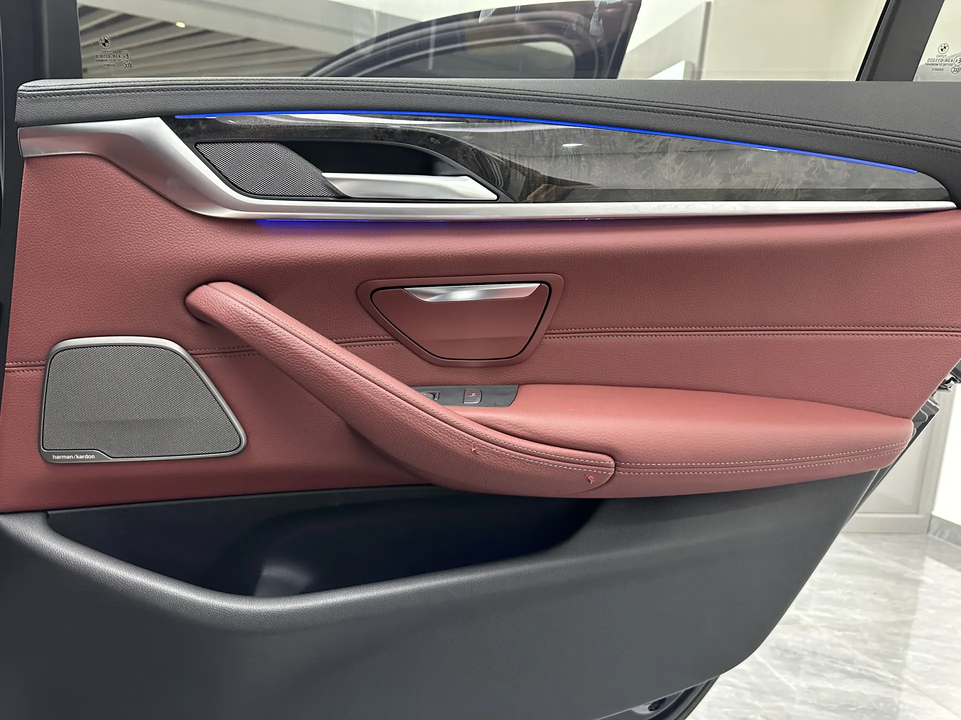 BMW 530Li, 2019 26