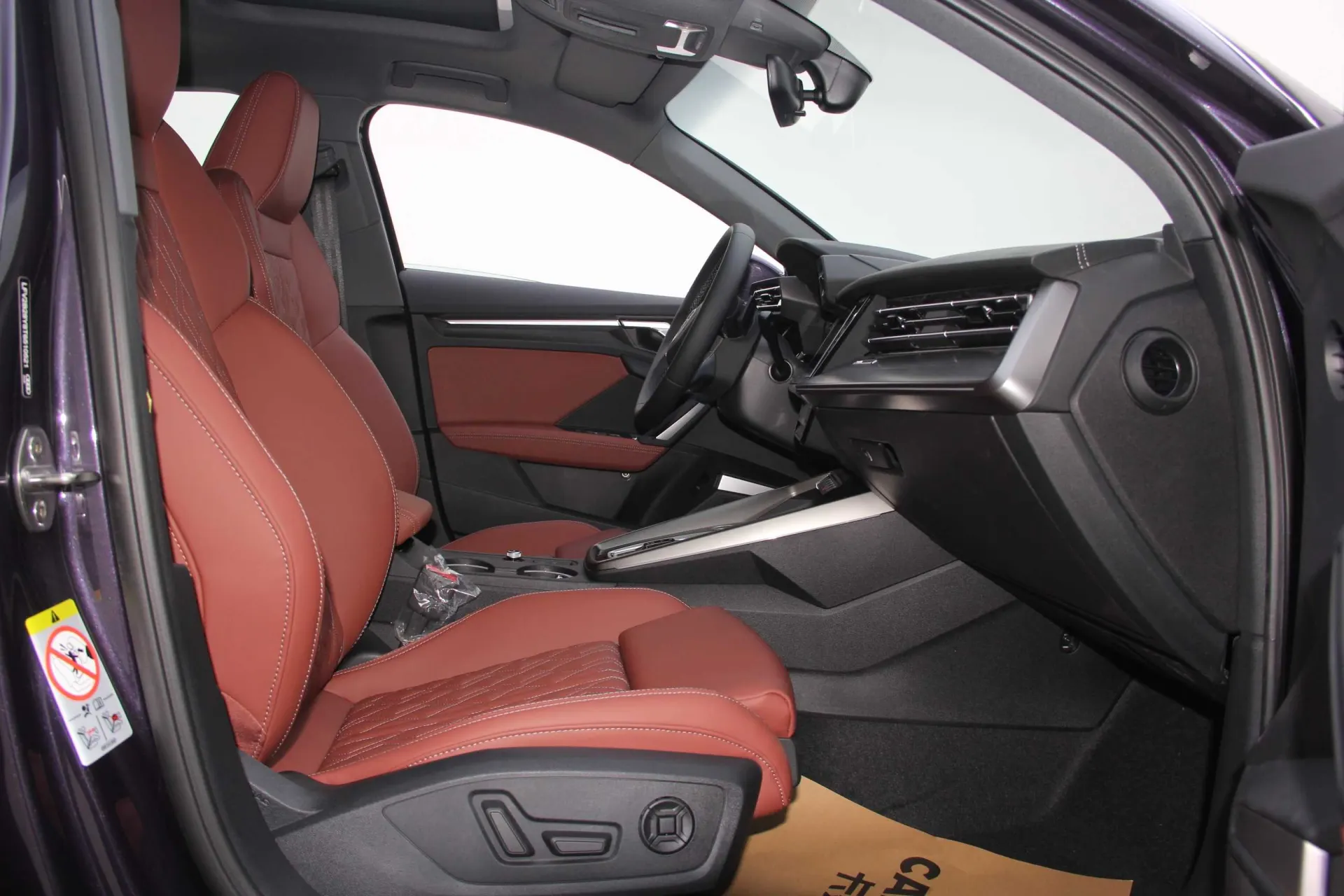 Audi Flying Spur, 2026 12