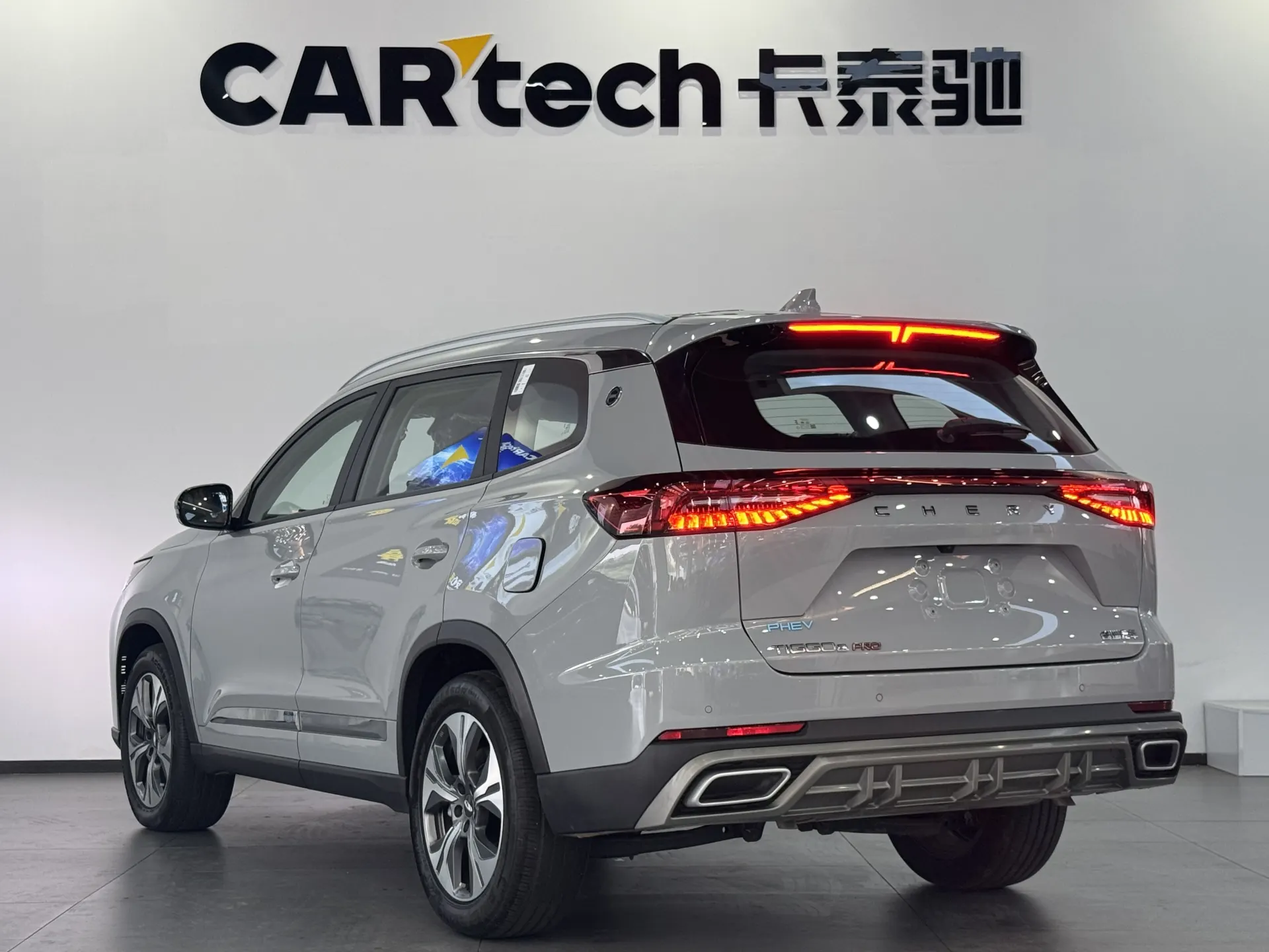 Chery Tiggo 8, 2025 все фото