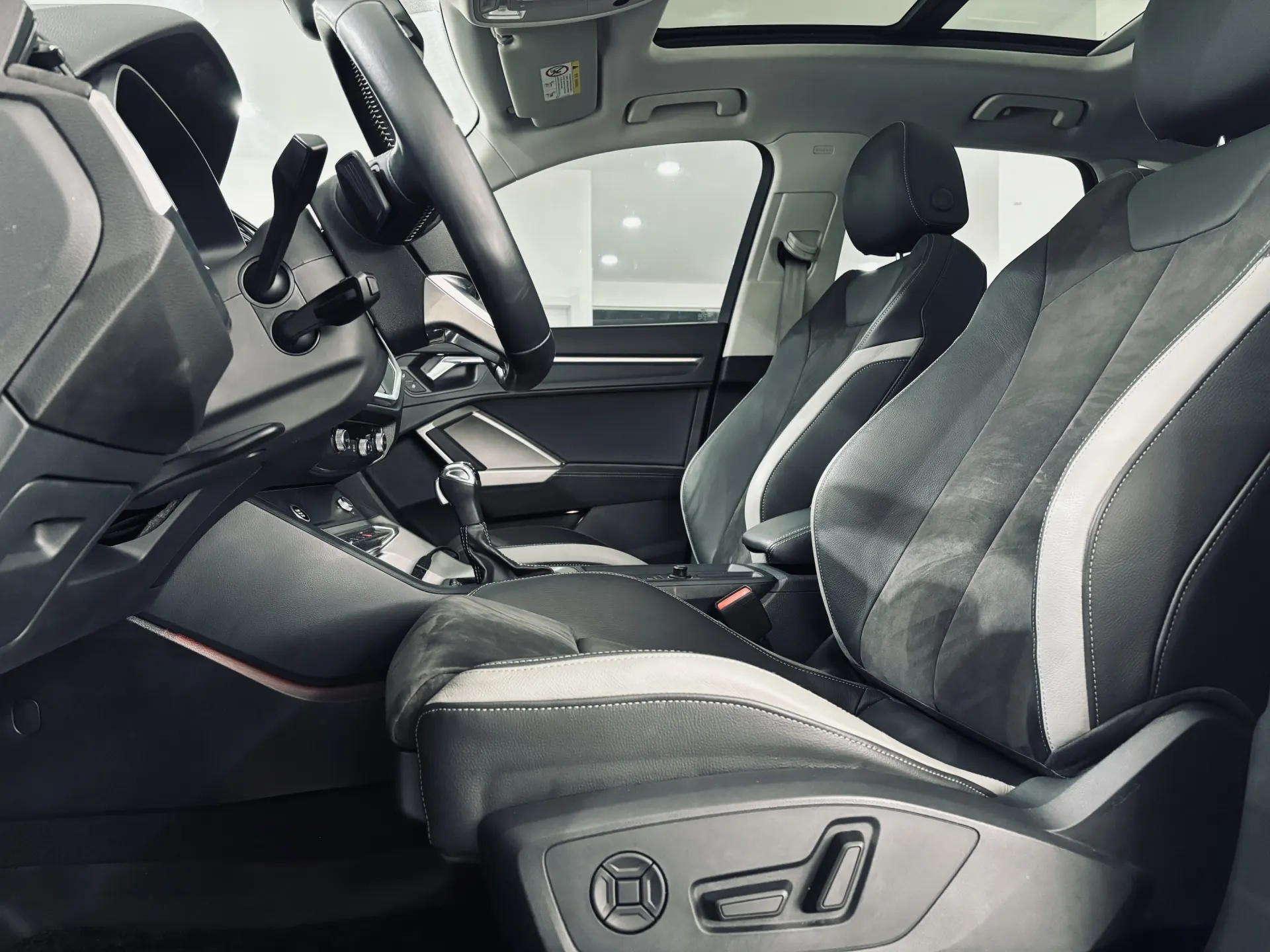 Audi Q3 40 TFSI, 2021 14
