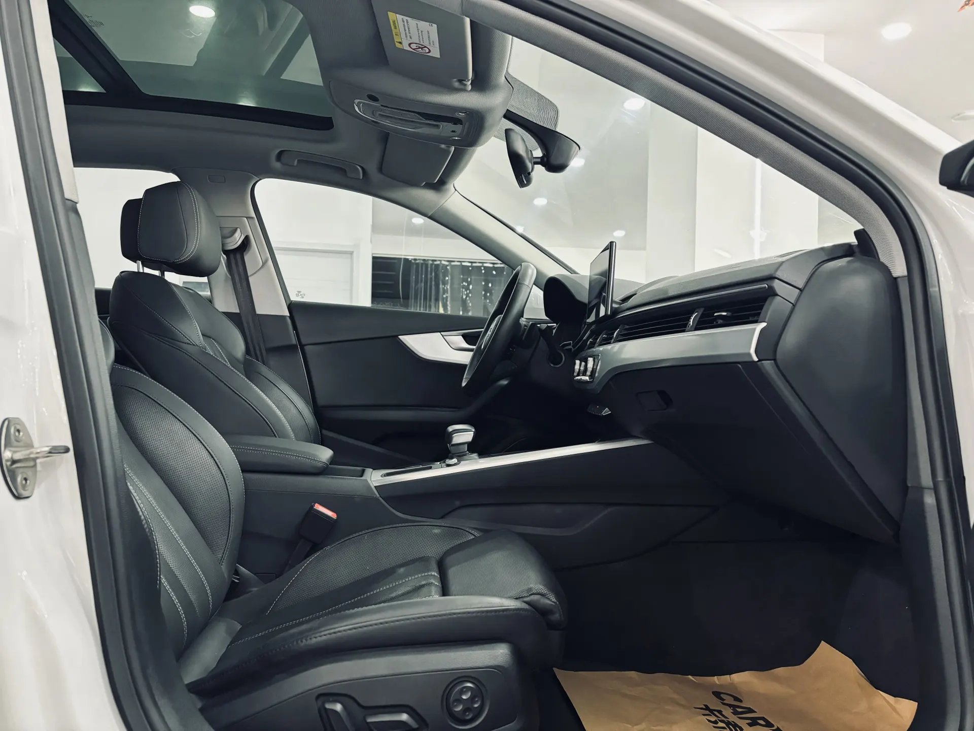 Audi A4L 40 TFSI, 2020 12