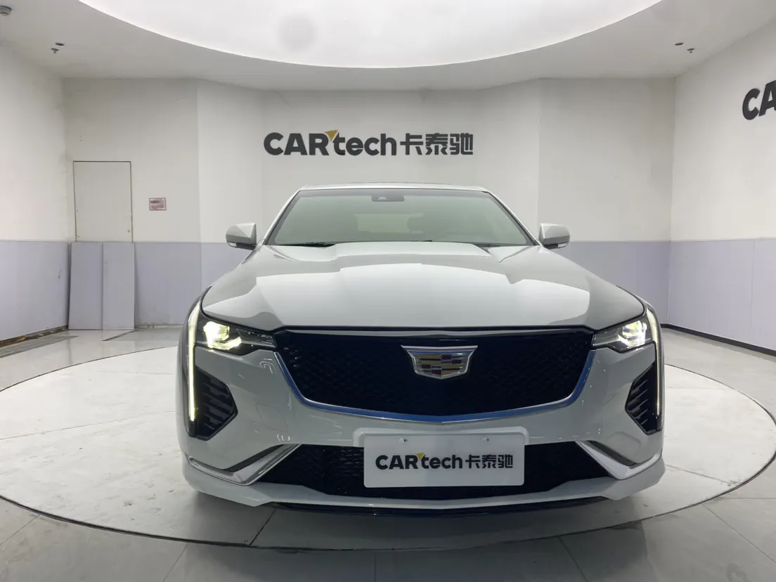 Cadillac CT4, 2022 3
