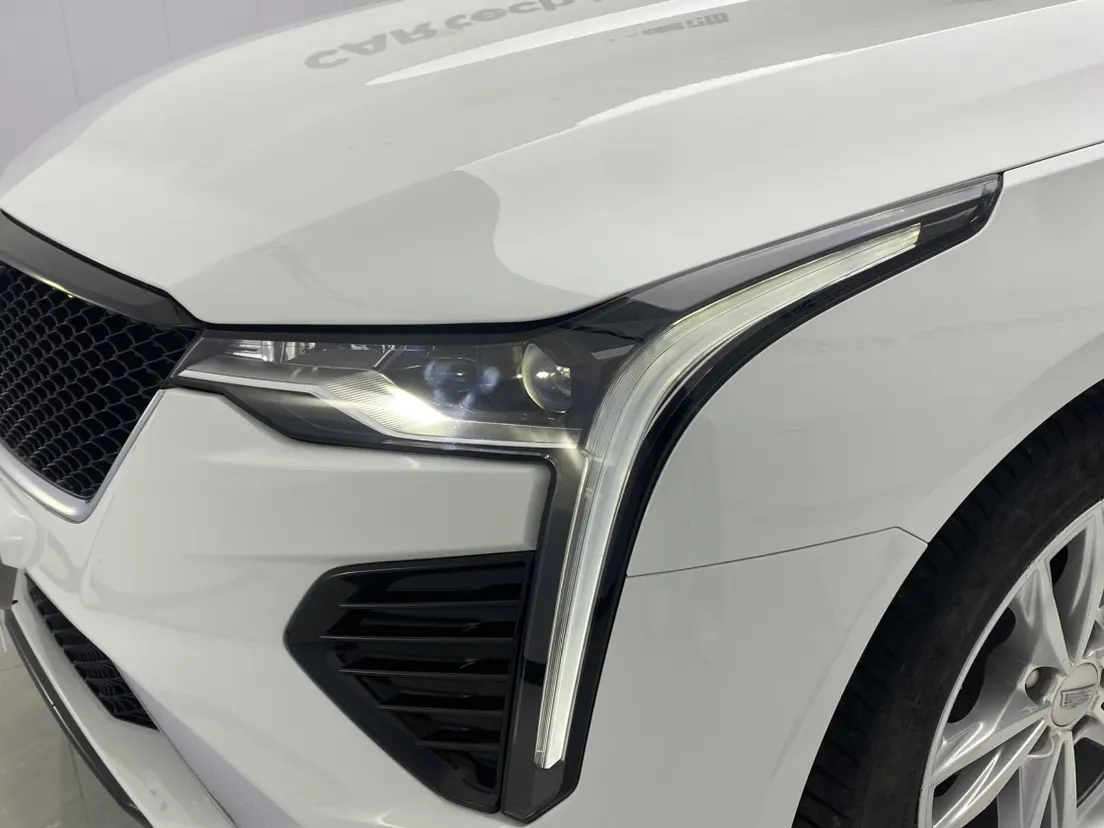 Cadillac CT4, 2022 9