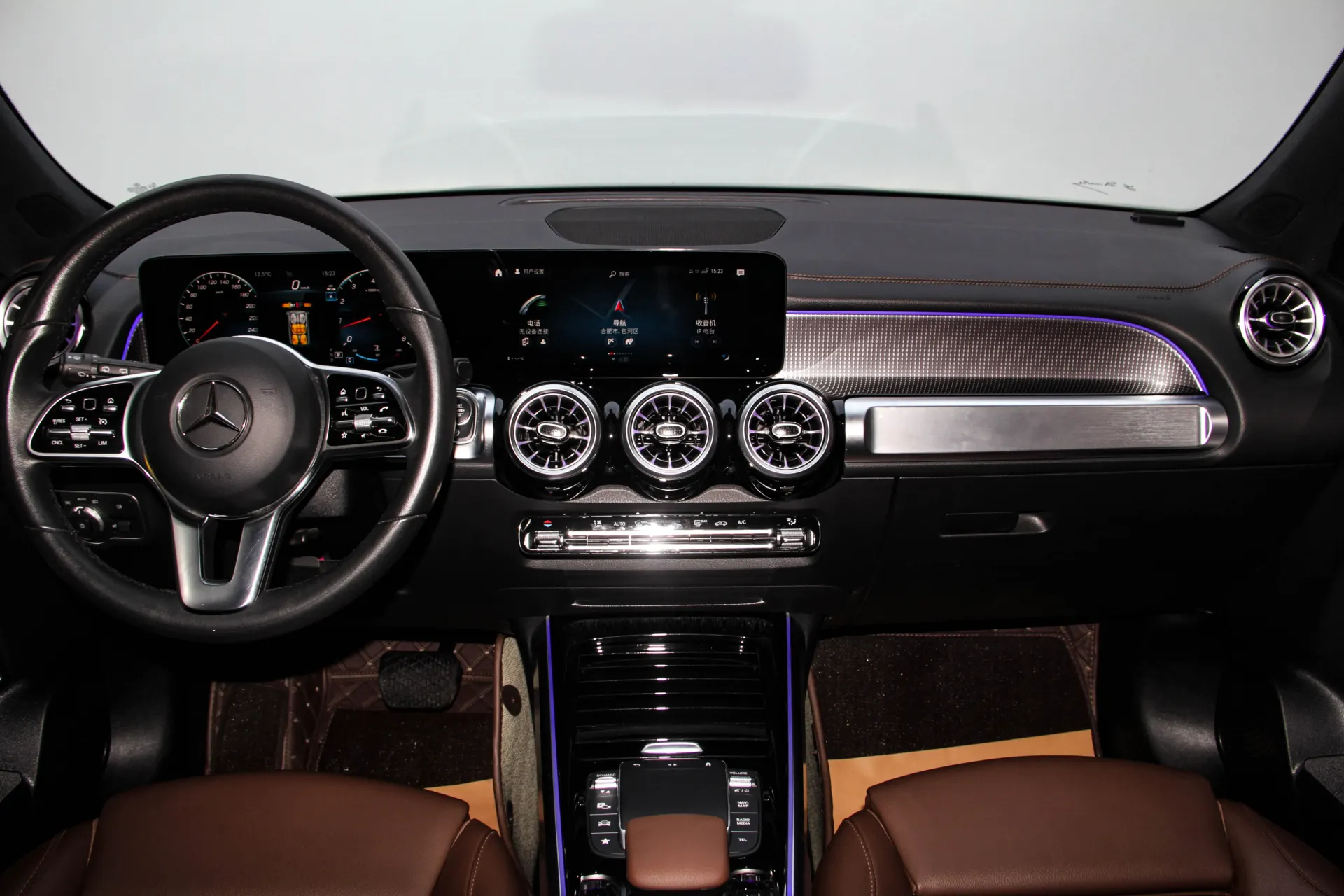 Mercedes-Benz GLB, 2023 9