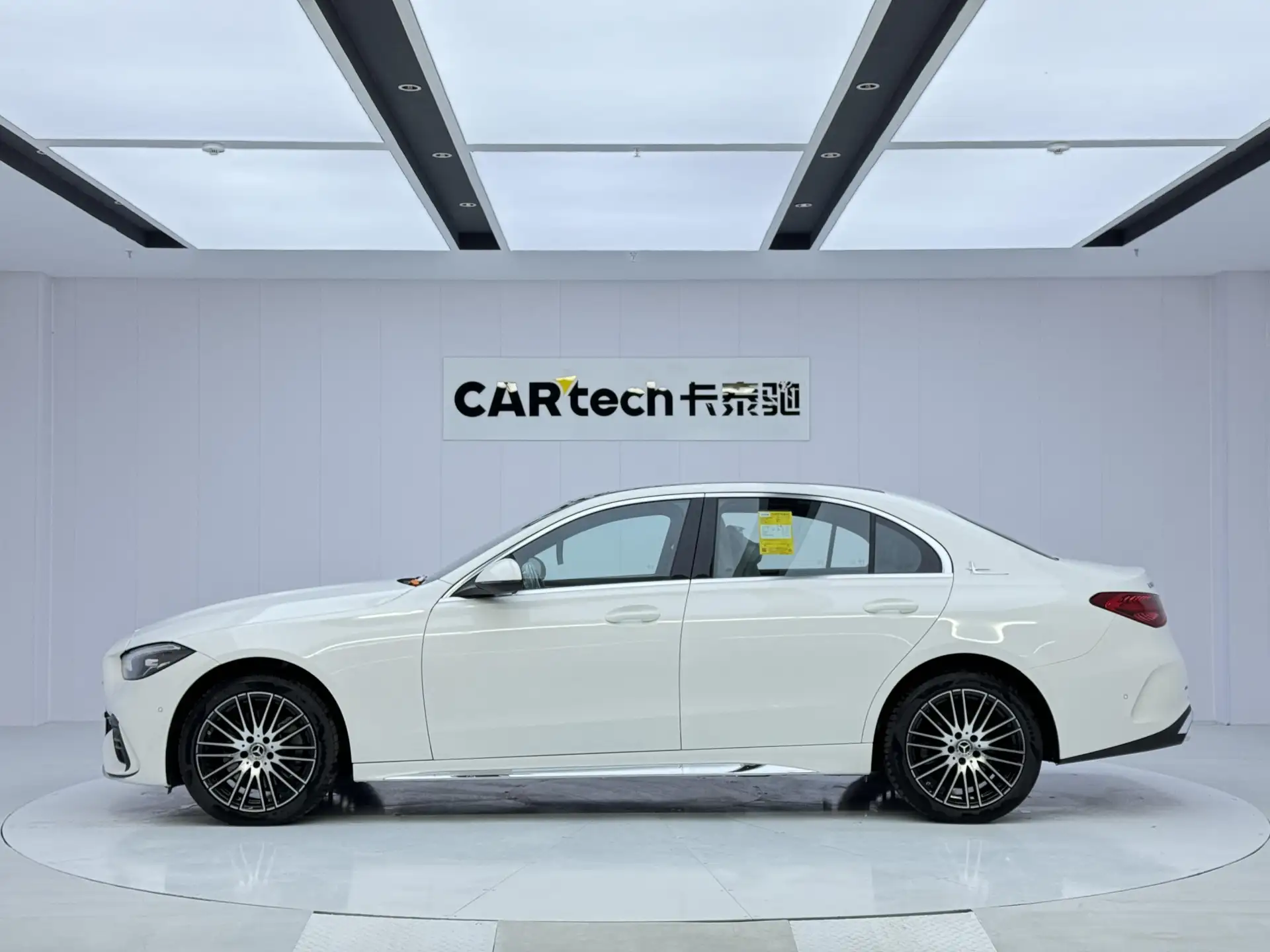 Mercedes-Benz C 260 L, 2024 7