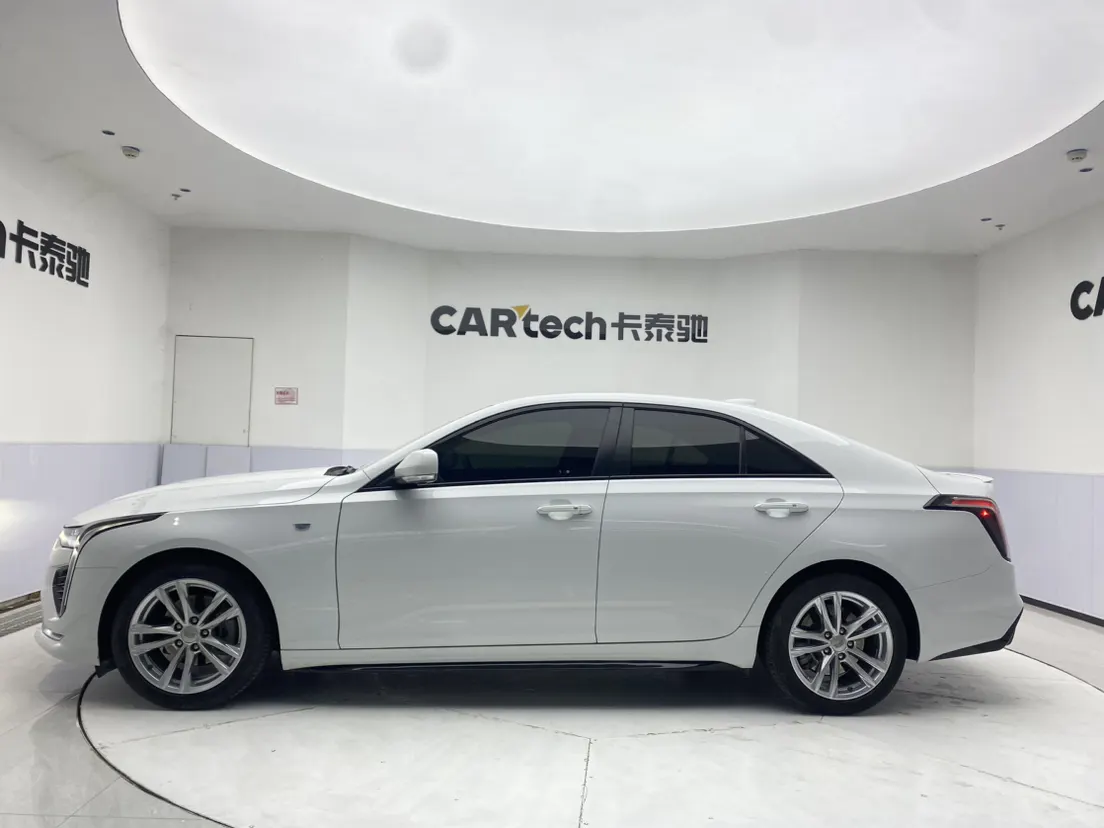 Cadillac CT4, 2022 8