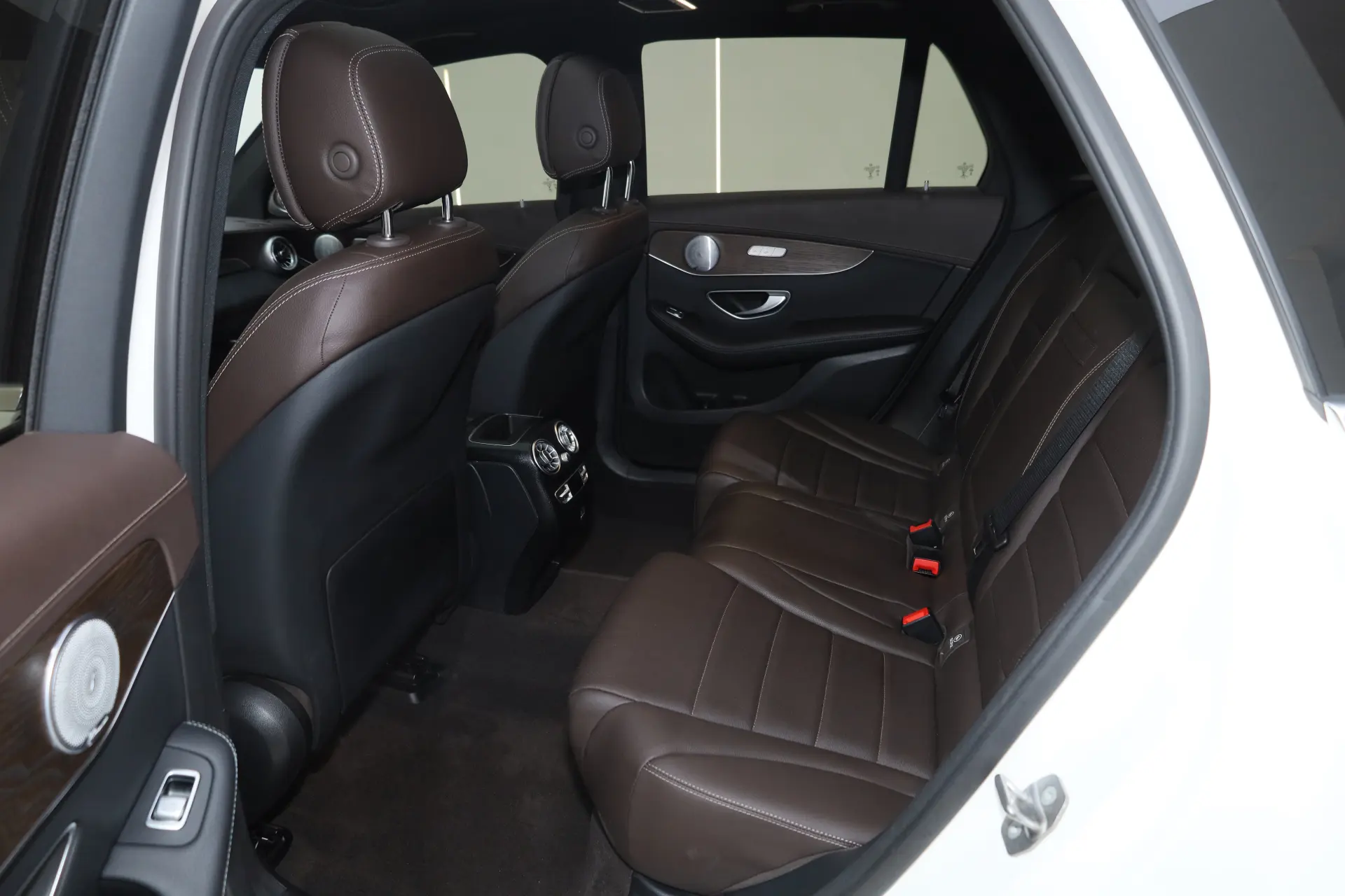 Mercedes-Benz GLC 300 L, 2023 21