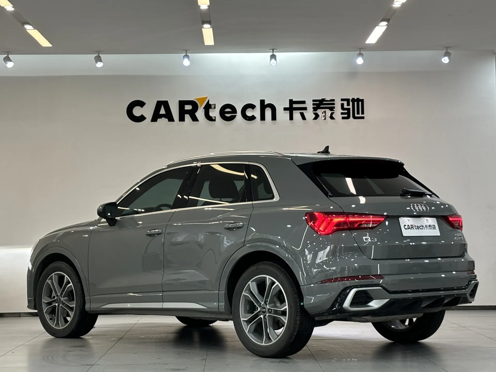 Audi Q3 40 TFSI, 2024 3