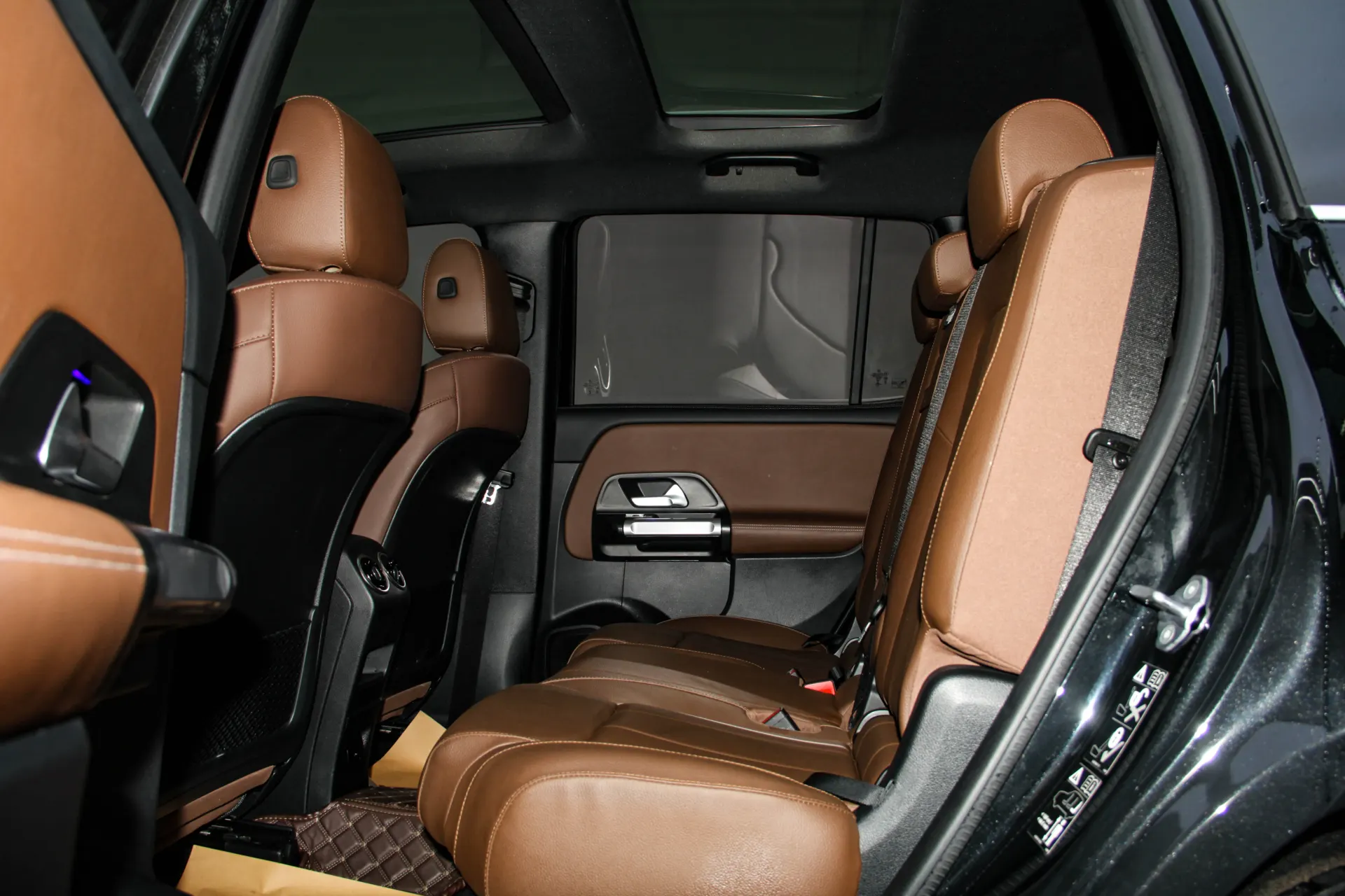 Mercedes-Benz GLB, 2023 15