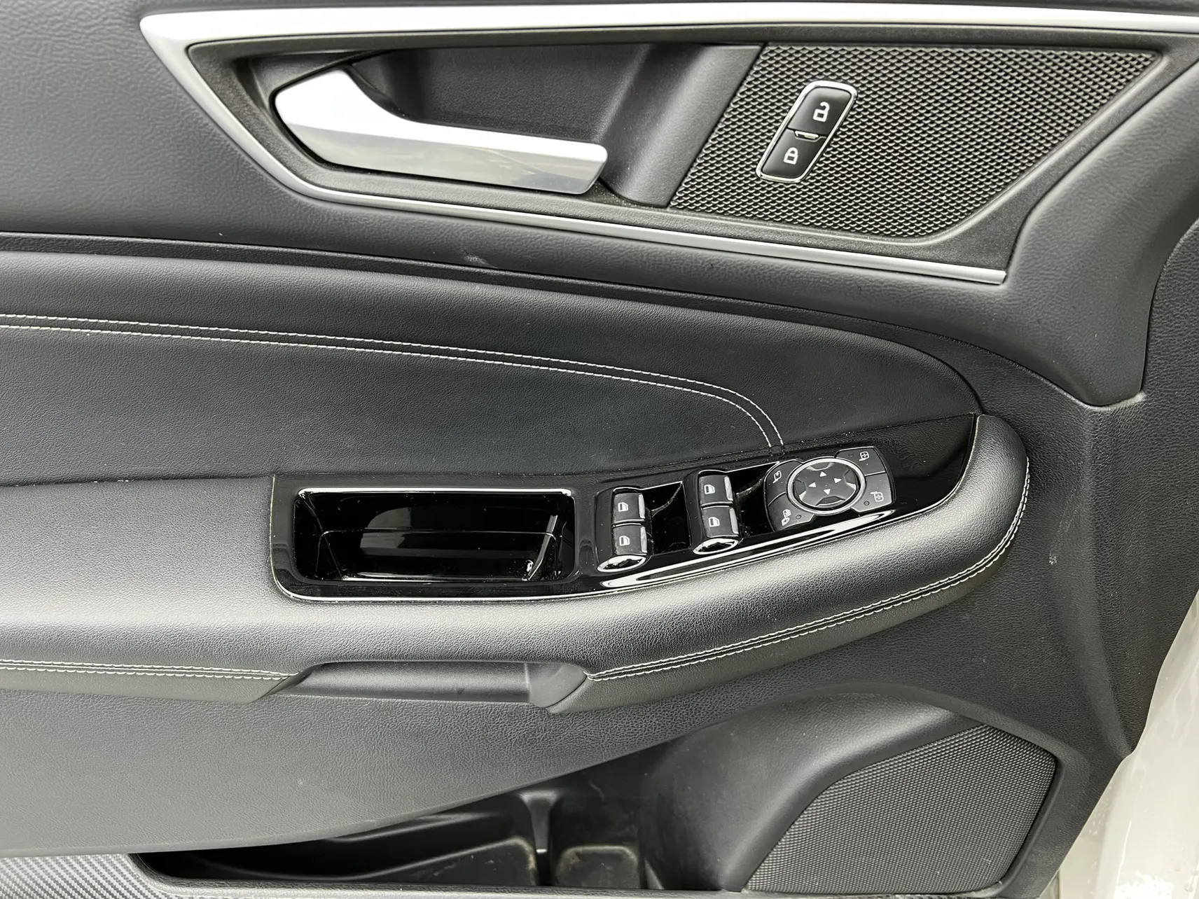 Ford Edge, 2020 19