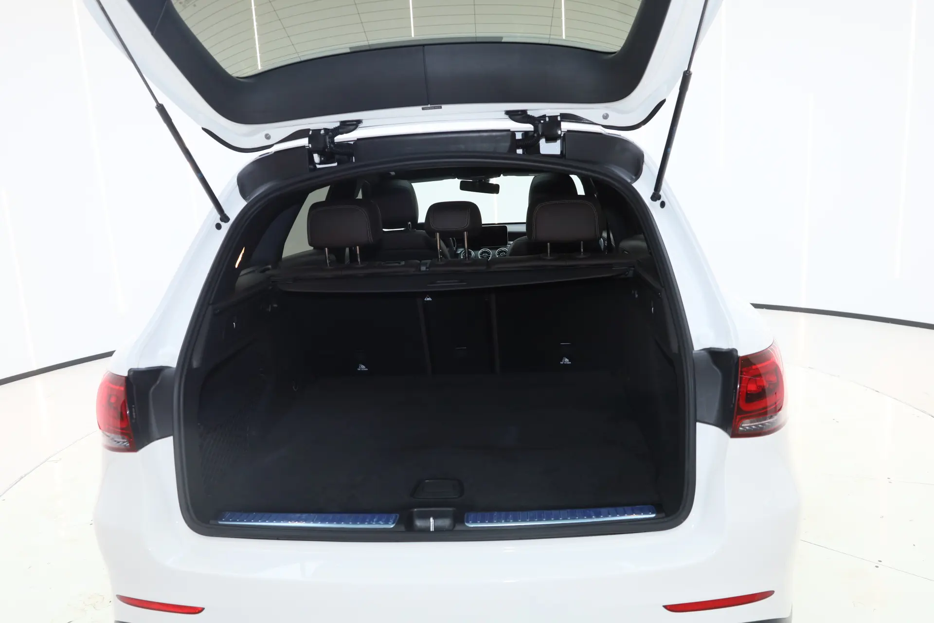Mercedes-Benz GLC 300 L, 2023 13