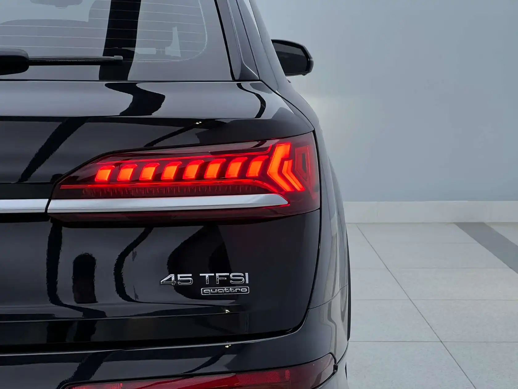 Audi Q7 45 TFSI, 2022 6