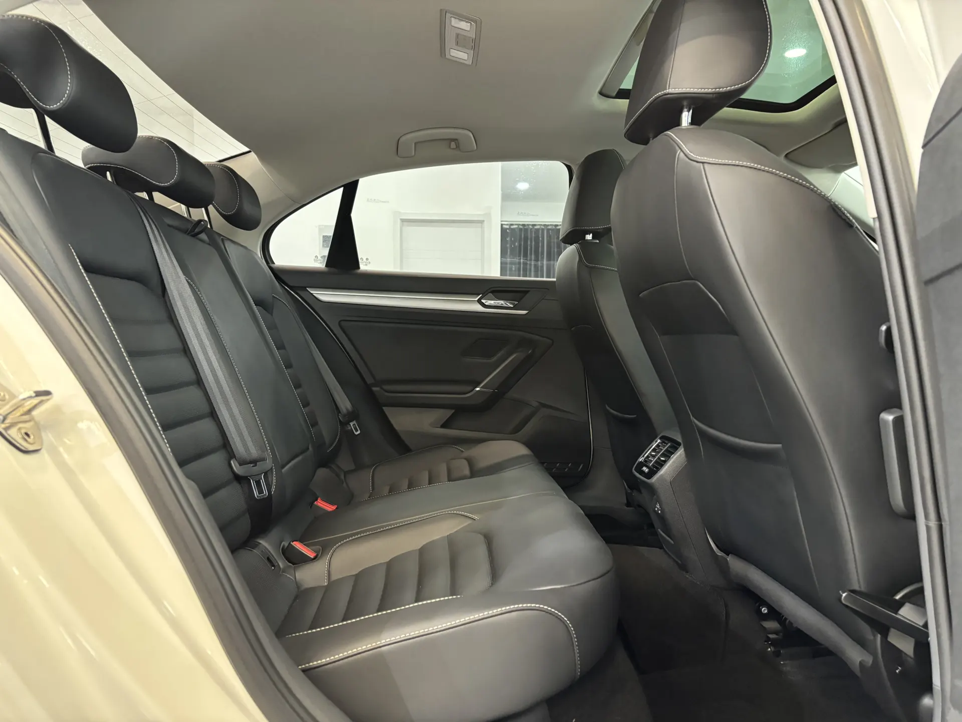 Volkswagen Lamando, 2020 12