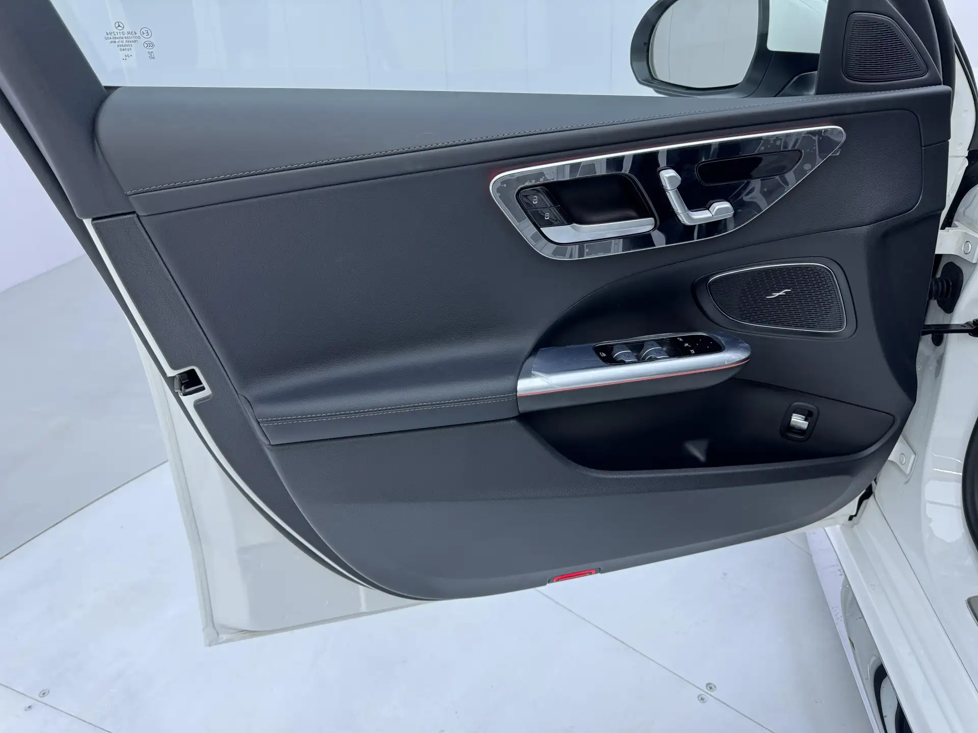 Mercedes-Benz C 260 L, 2024 17