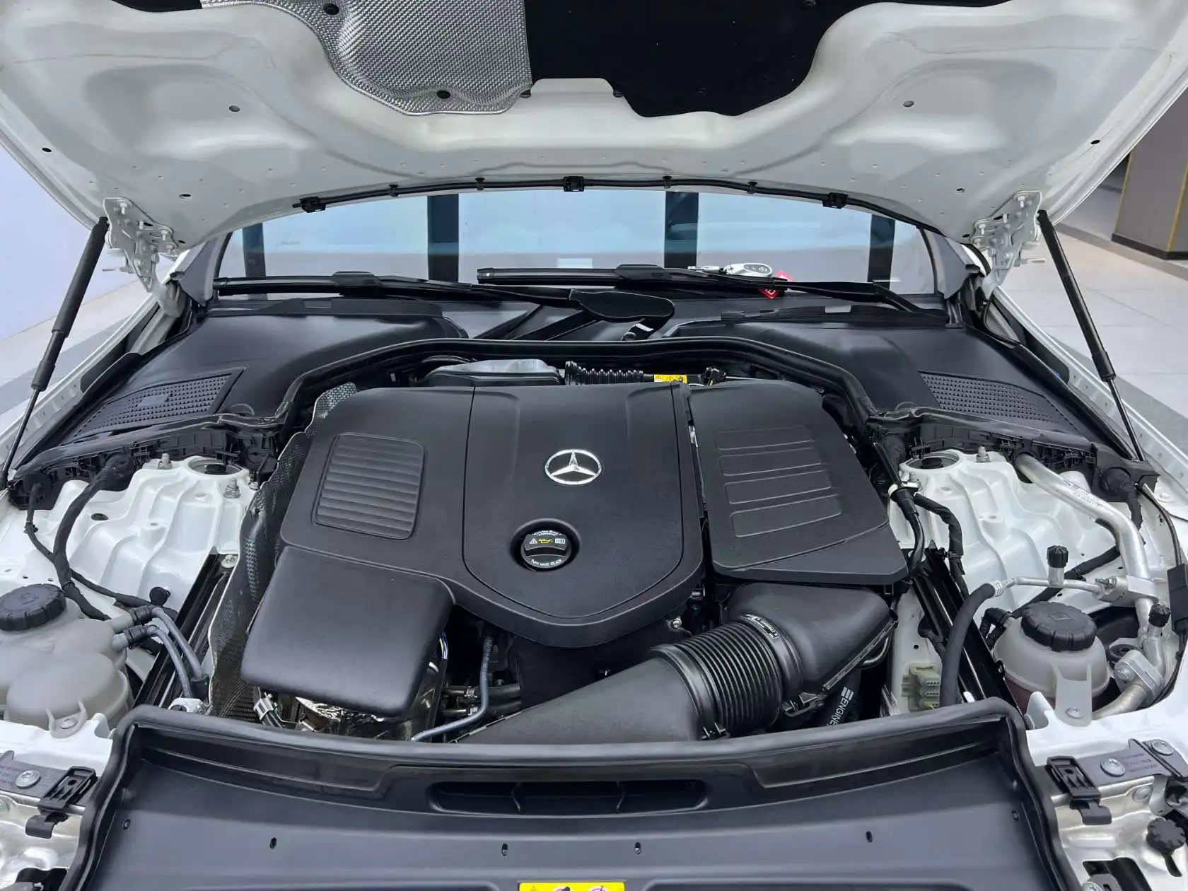 Mercedes-Benz C 260 L, 2024 22