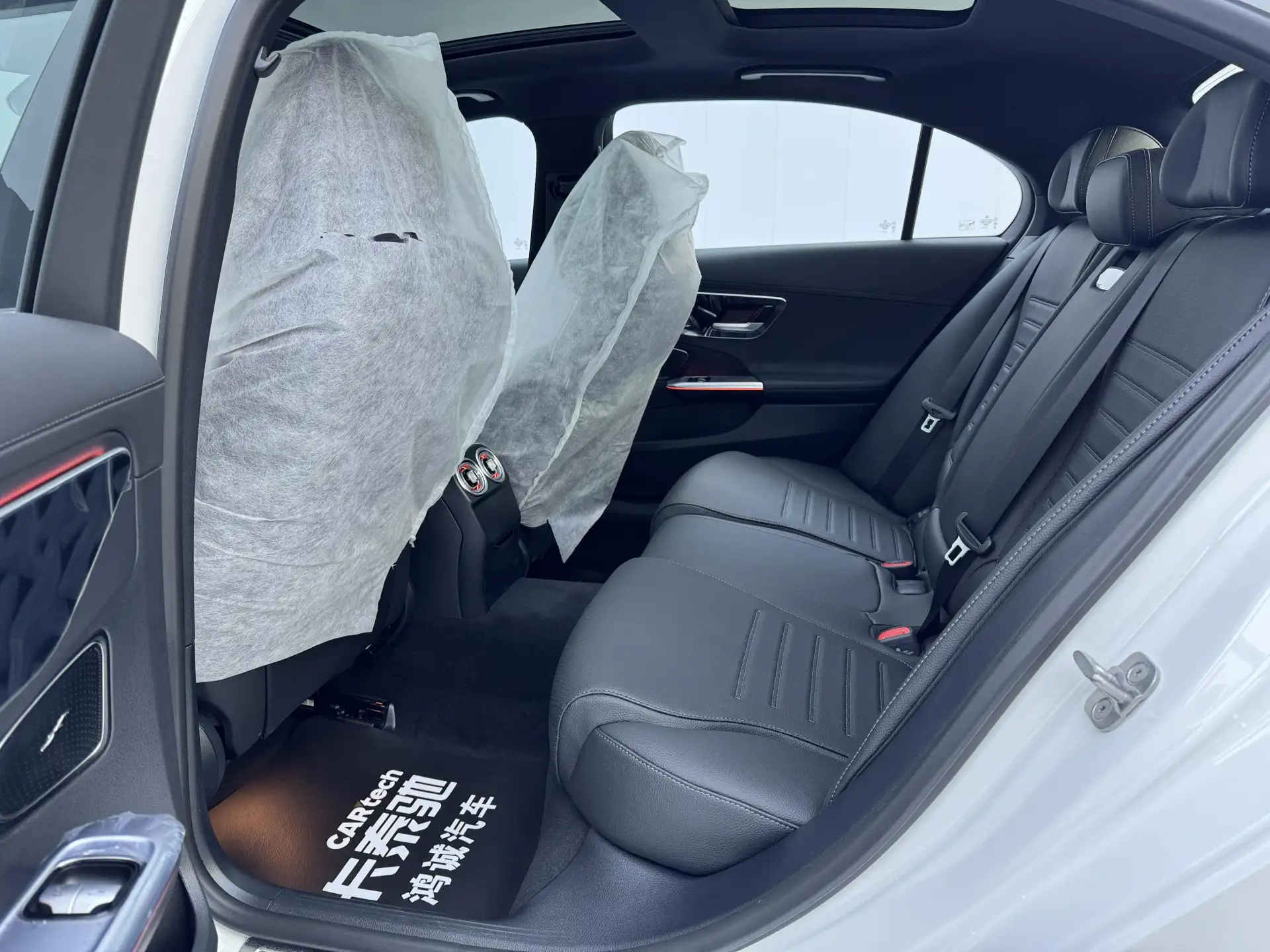 Mercedes-Benz C 260 L, 2024 20