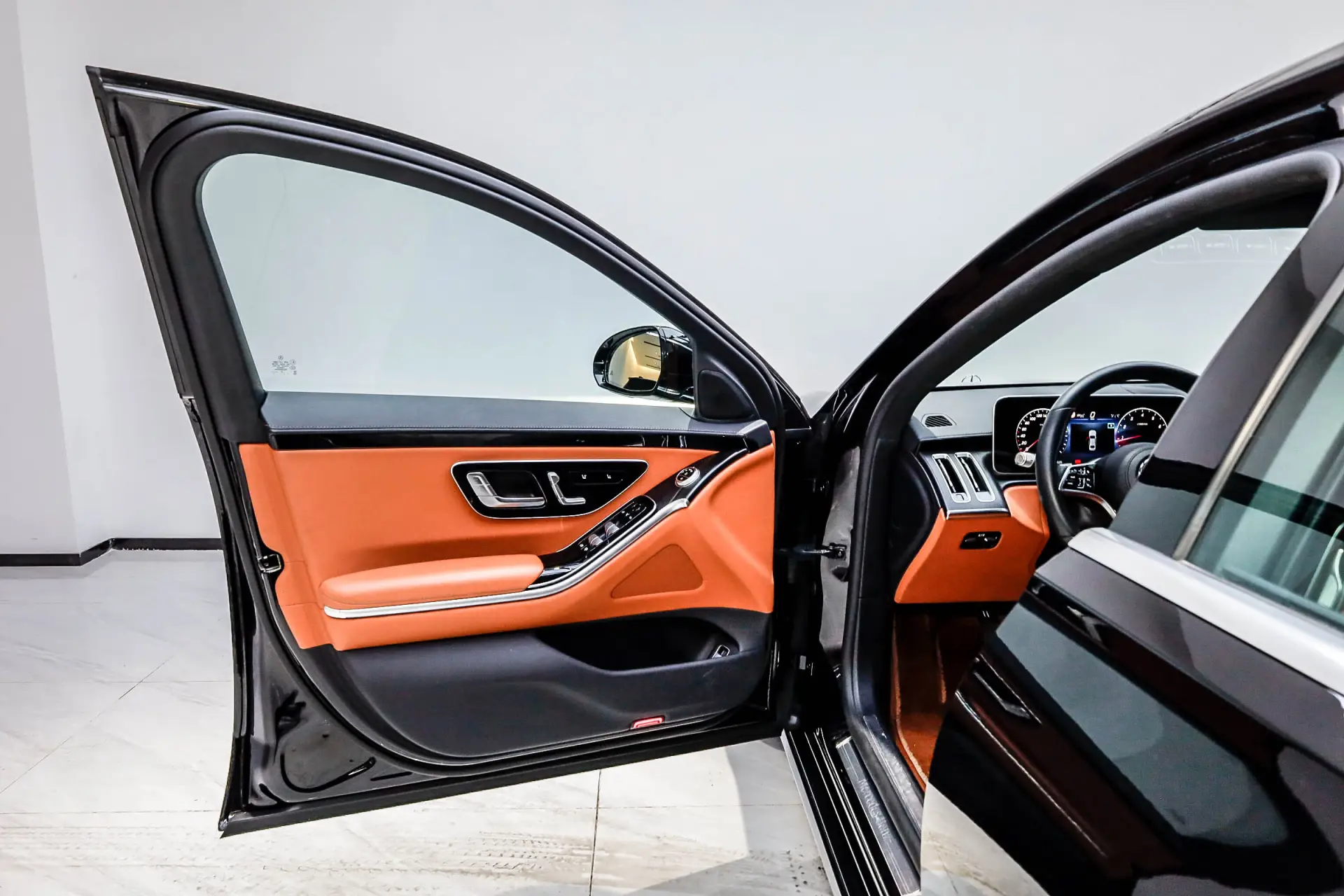 Mercedes-Benz S 400 L, 2023 16