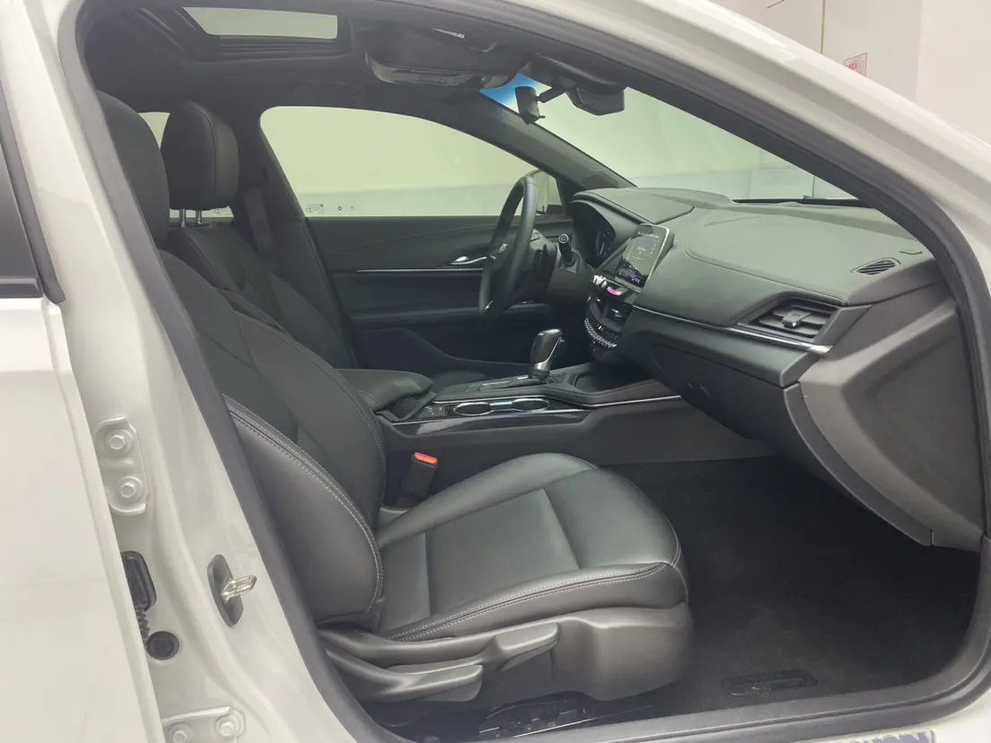 Cadillac CT4, 2022 18