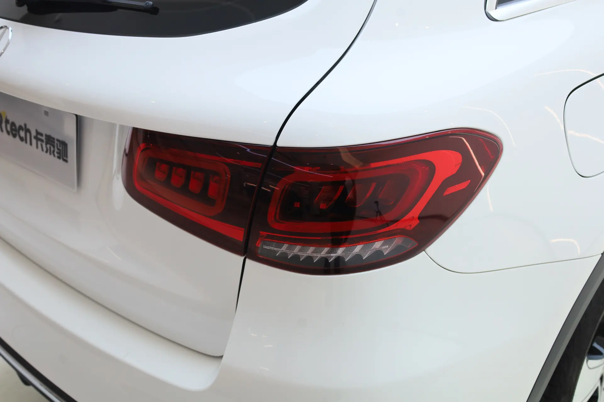 Mercedes-Benz GLC 300 L, 2023 10