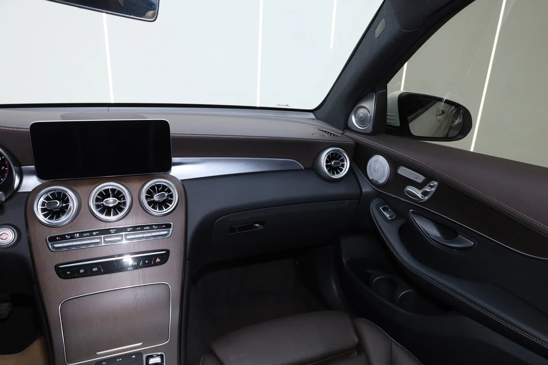 Mercedes-Benz GLC 300 L, 2023 15