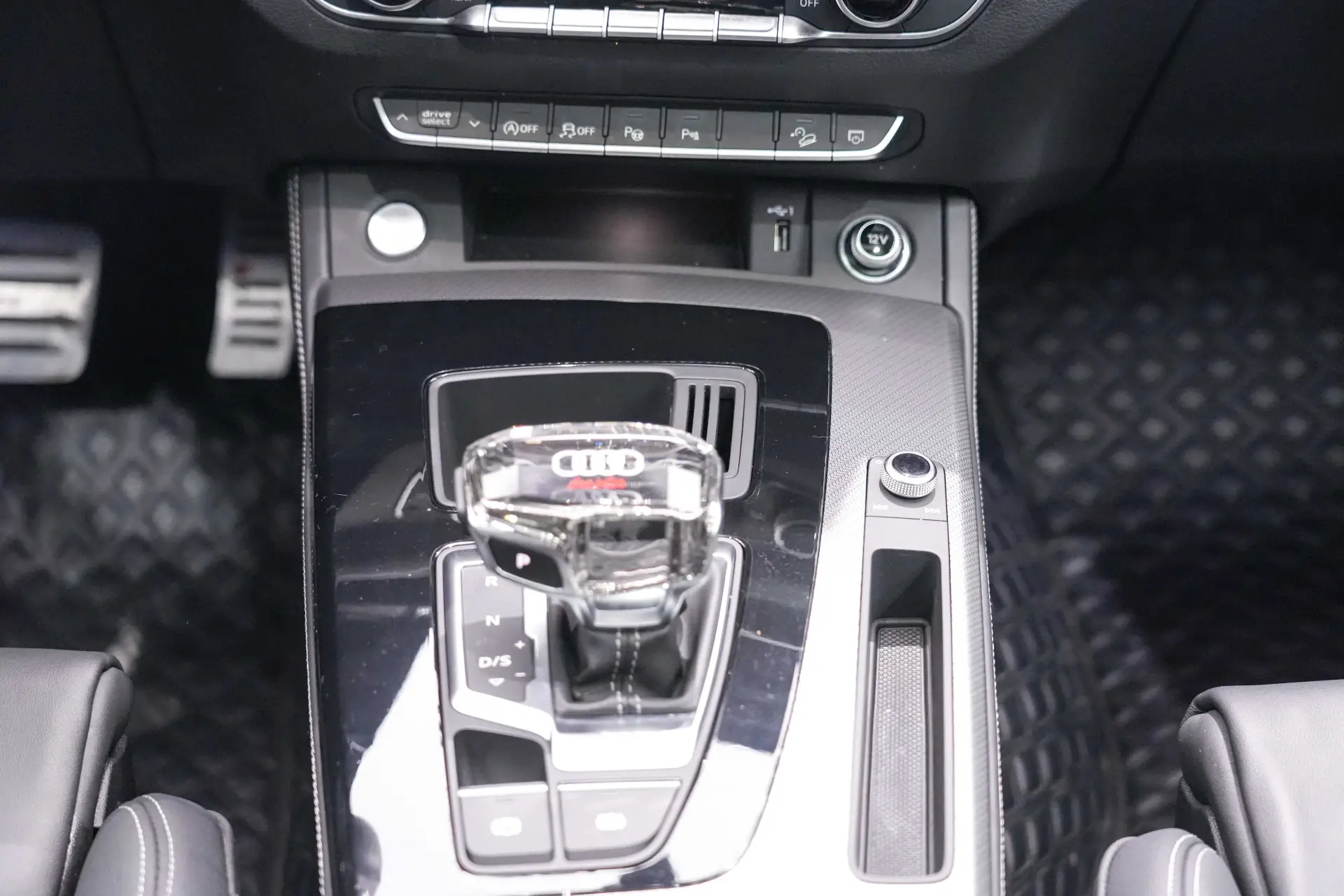 Audi Q5L 45, 2023 23