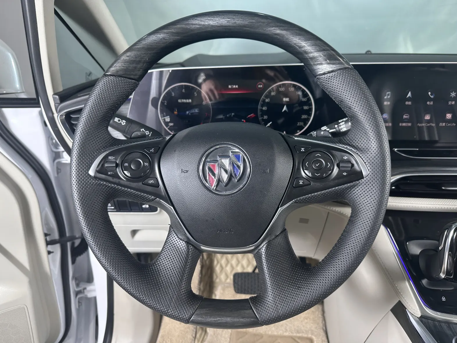 Buick GL8, 2023 13