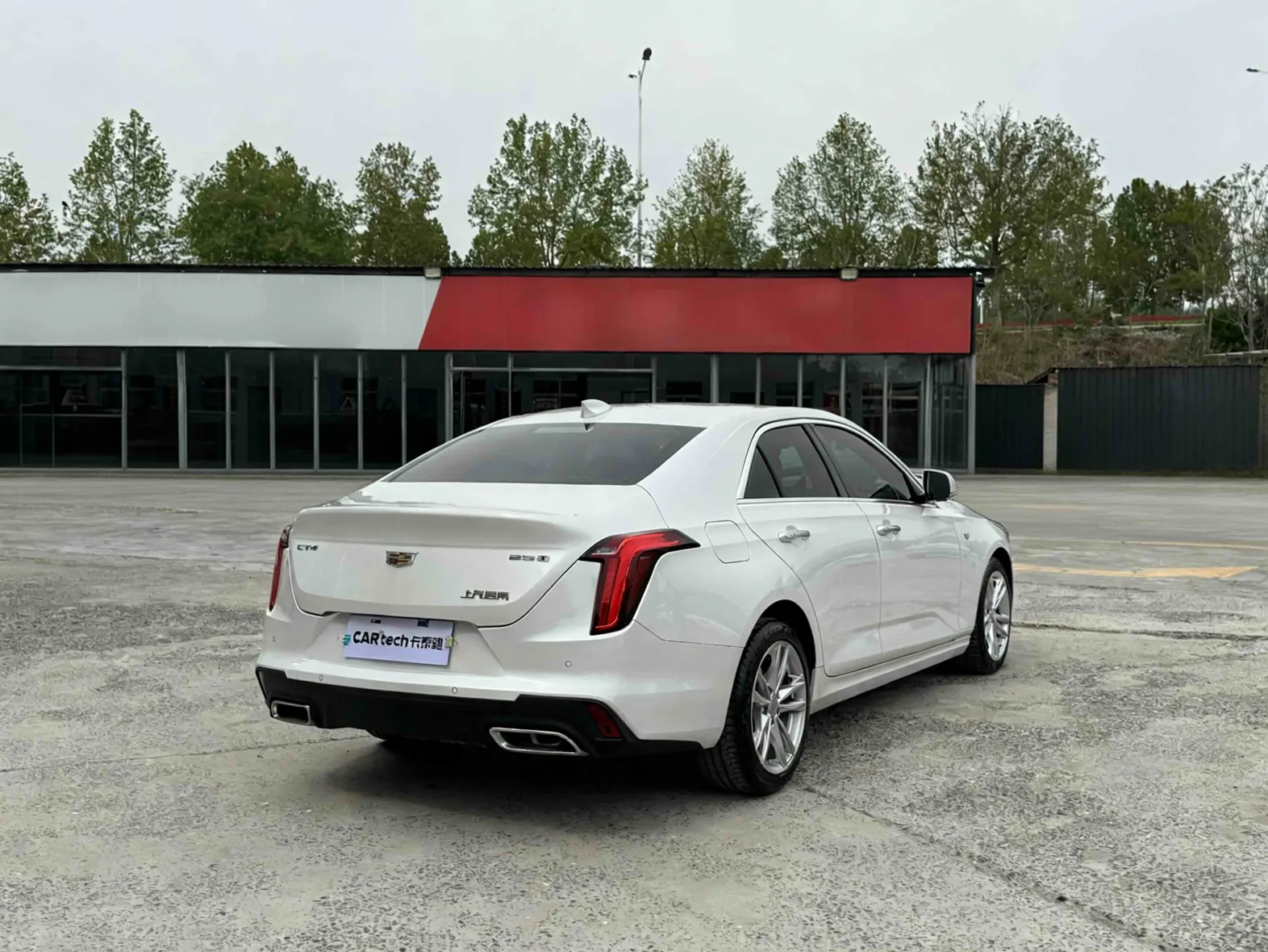 Cadillac CT4, 2023 все фото