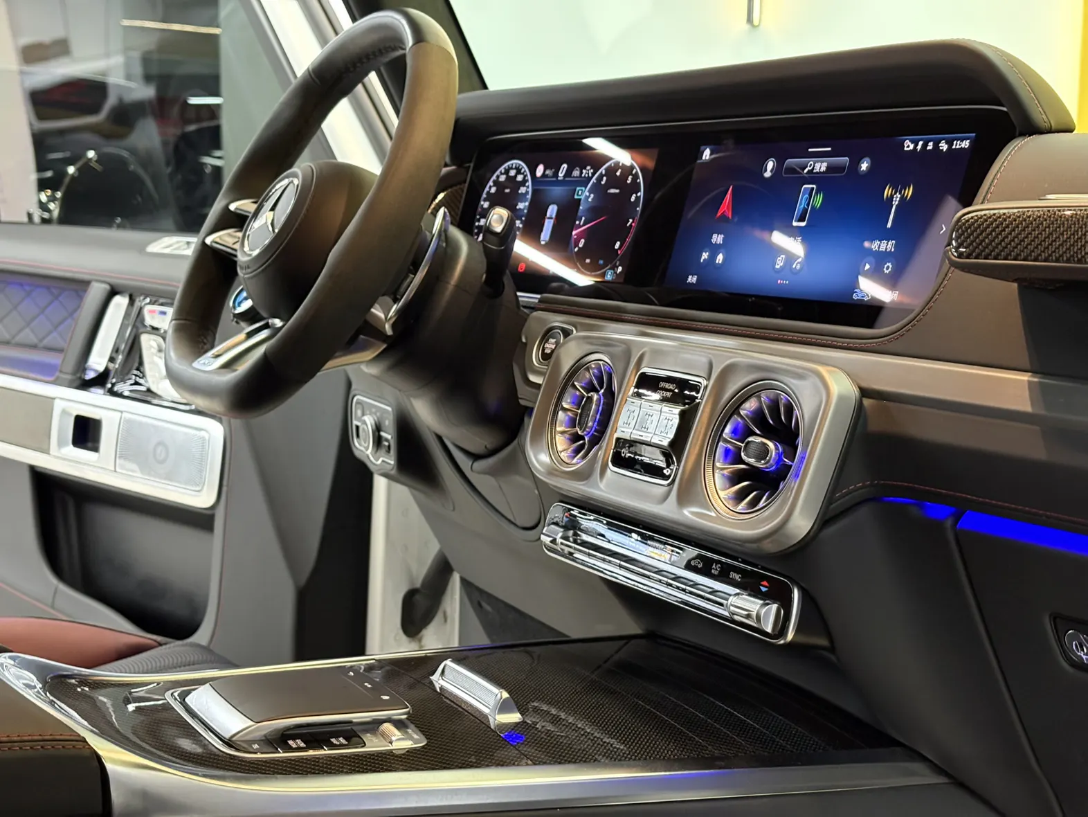 Mercedes-Benz G 63, 2025 18