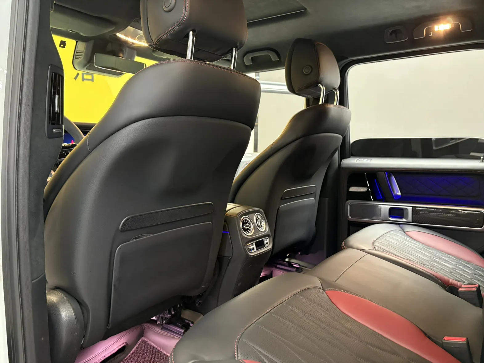 Mercedes-Benz G 63, 2025 29