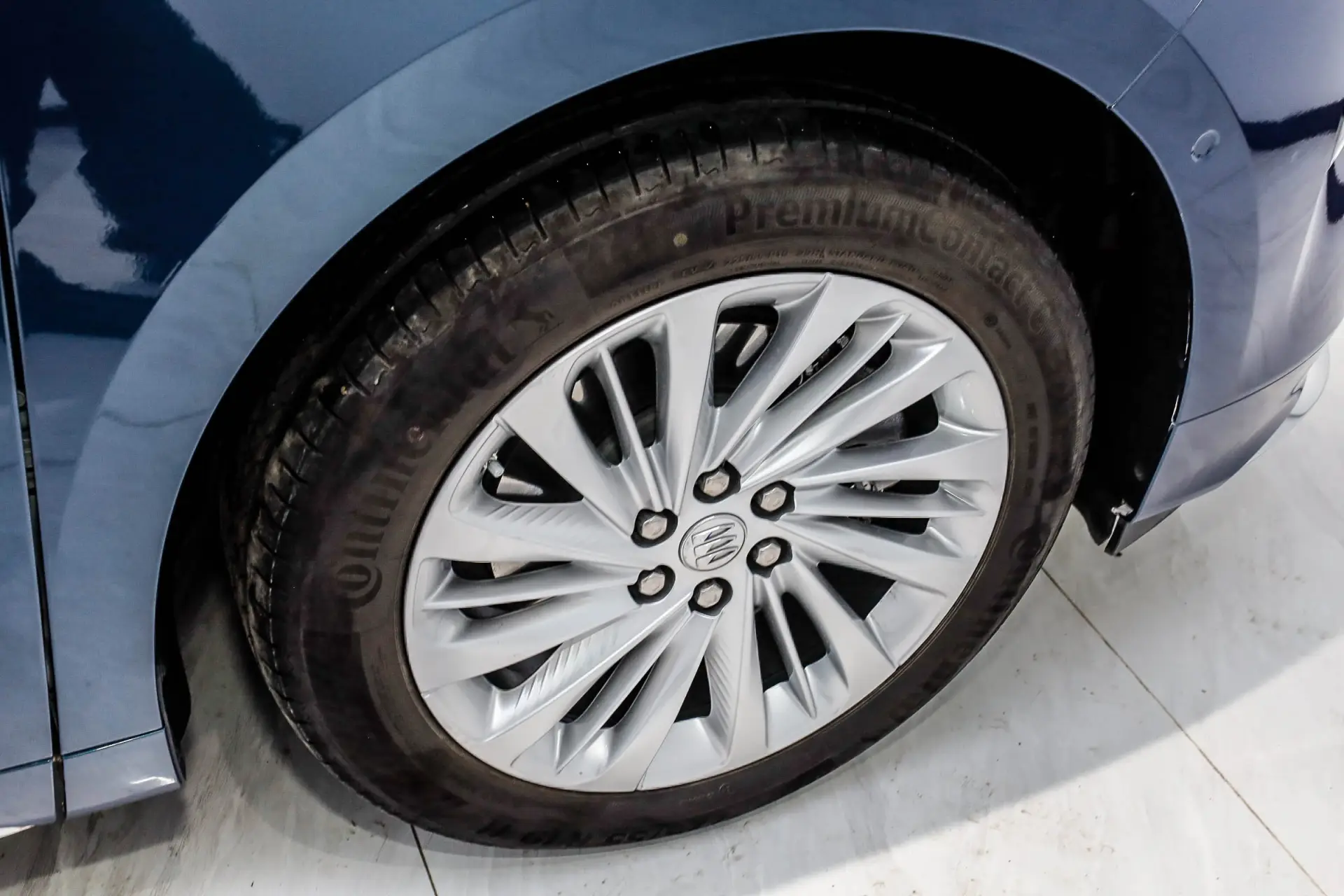 Buick Century, 2025 8