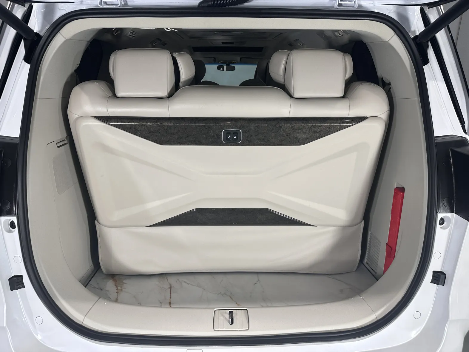Buick GL8, 2023 18