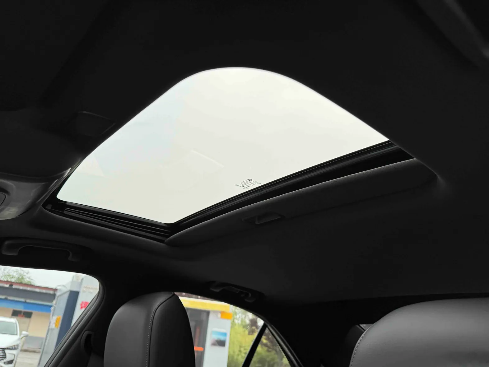 Cadillac CT4, 2023 17