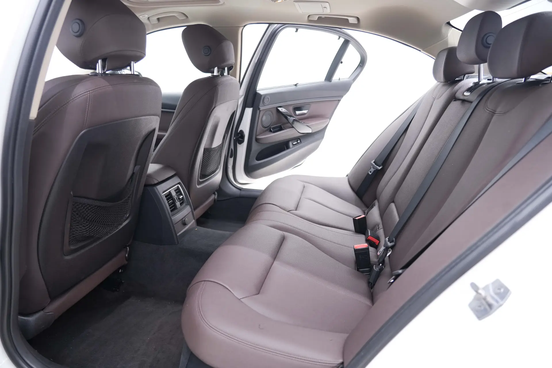 BMW 320Li, 2019 22