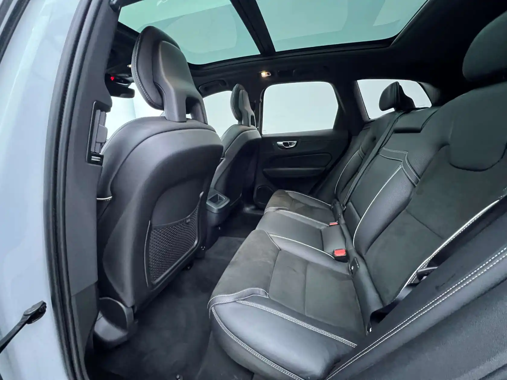 Volvo XC60, 2018 13
