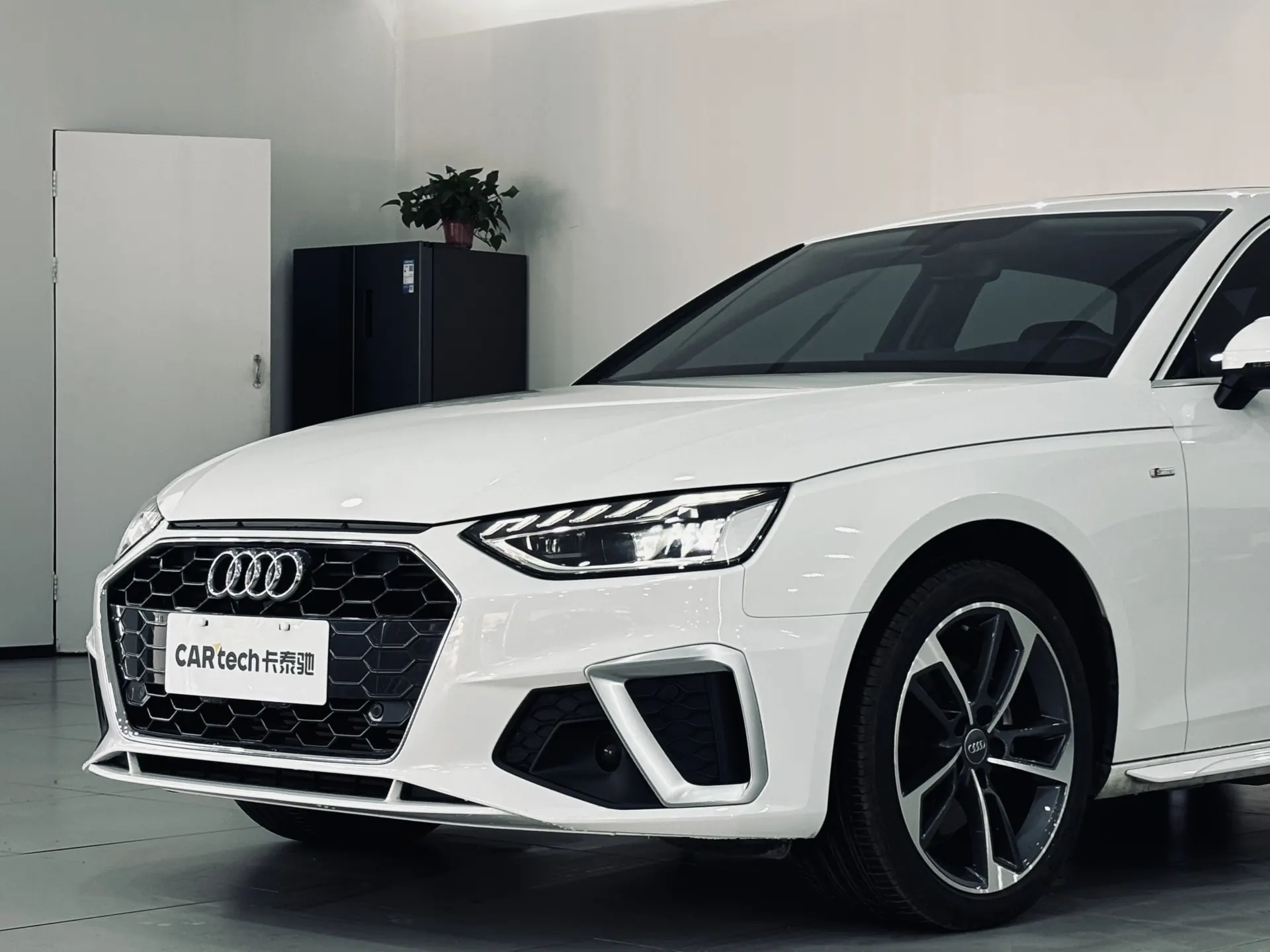 Audi A4L 40 TFSI, 2020 7