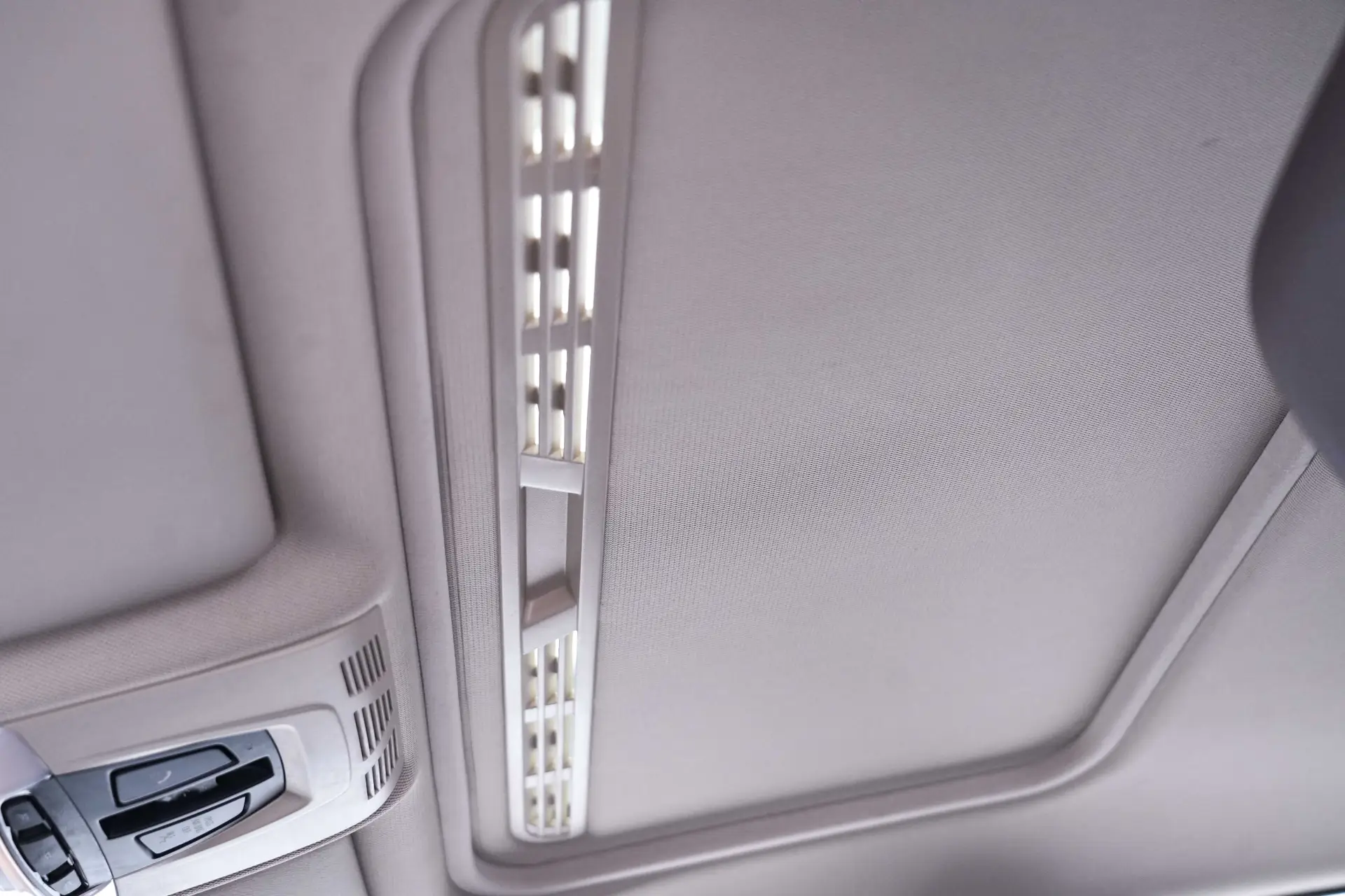 BMW 320Li, 2019 25