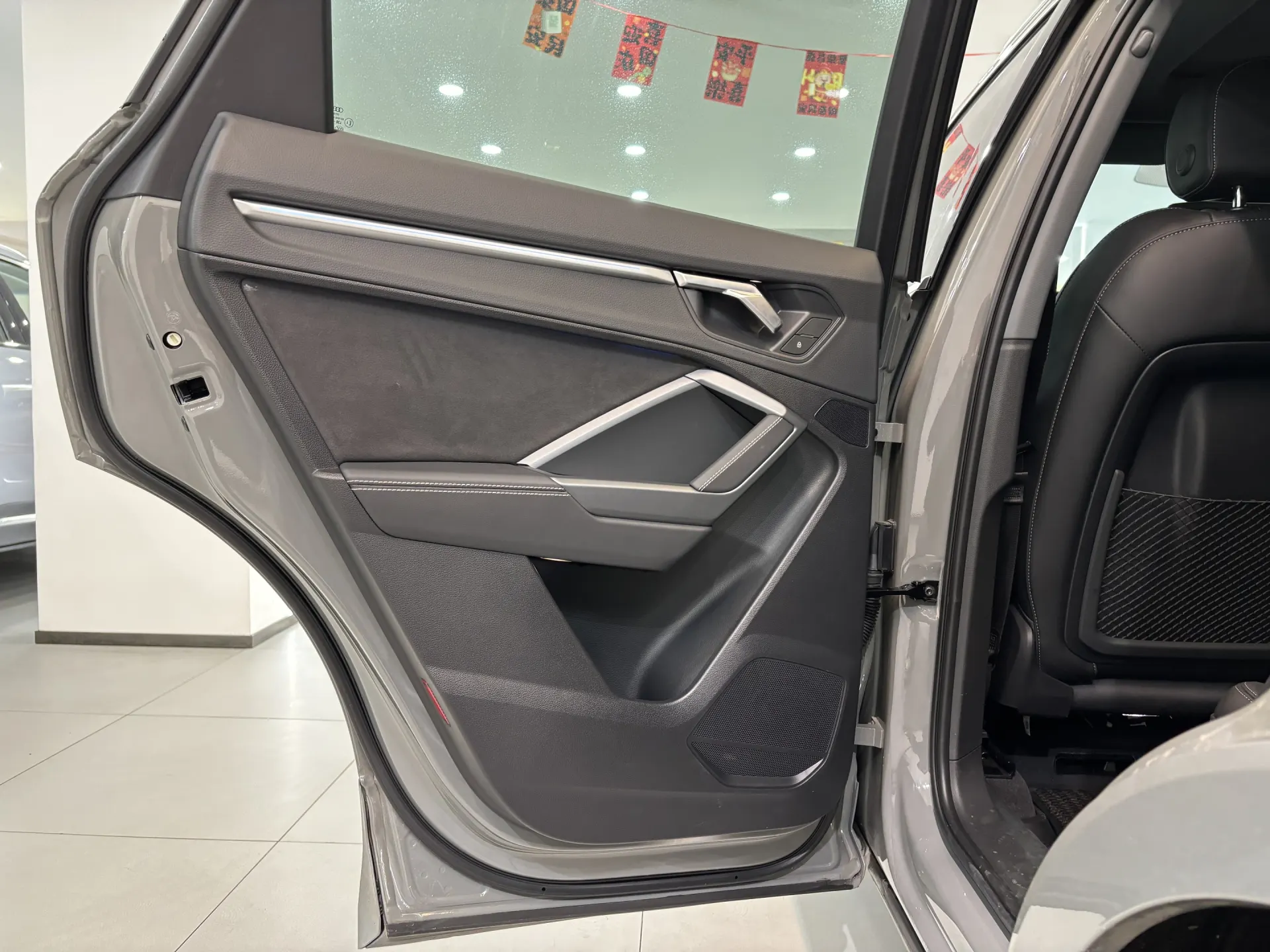 Audi Q3 40 TFSI, 2024 9