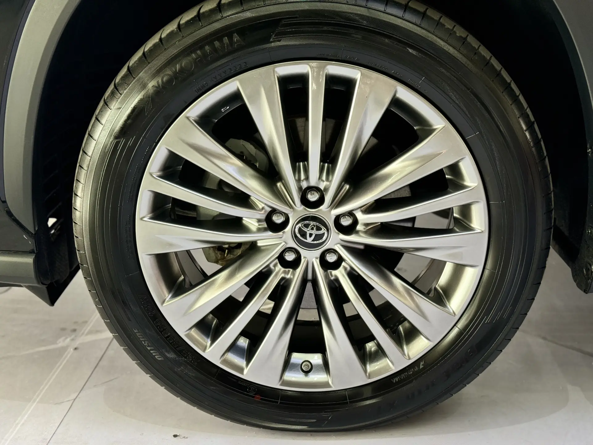 Toyota Highlander, 2024 11