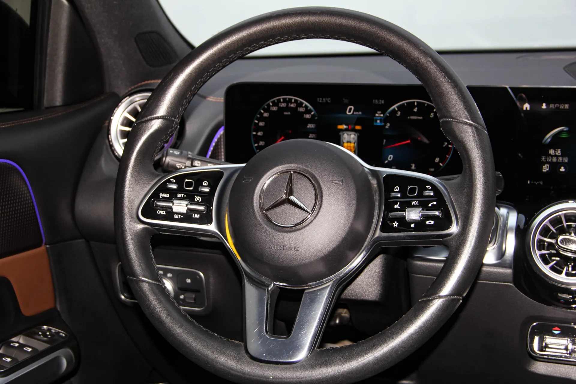 Mercedes-Benz GLB, 2023 10