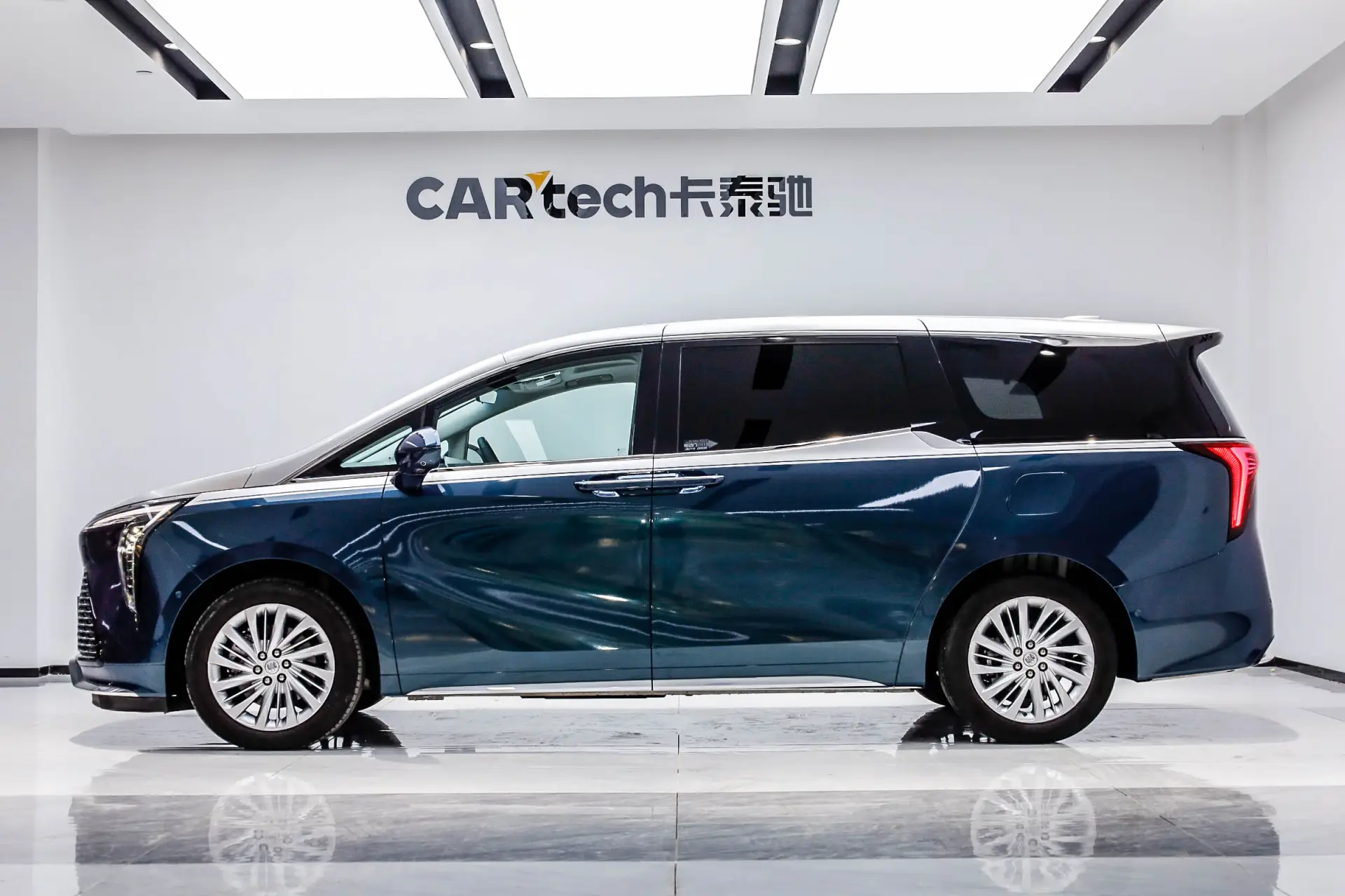 Buick Century, 2025 все фото