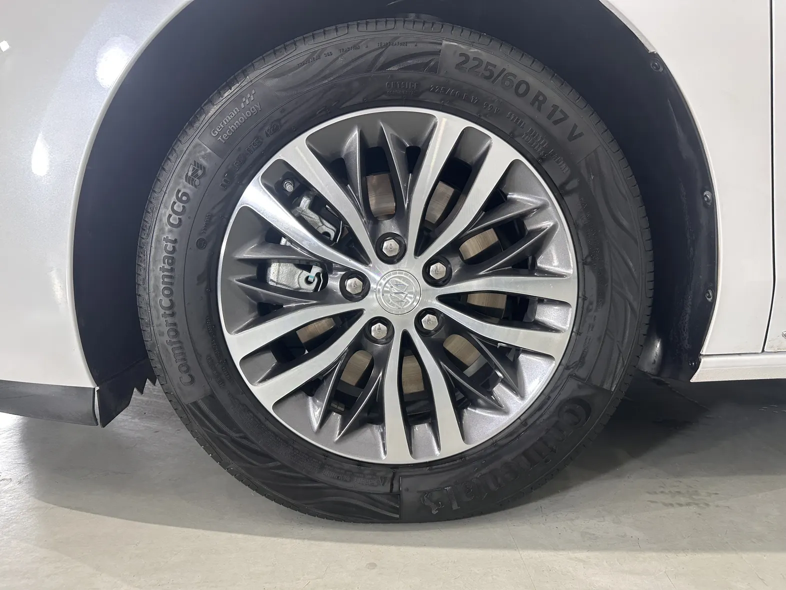 Buick GL8, 2023 7