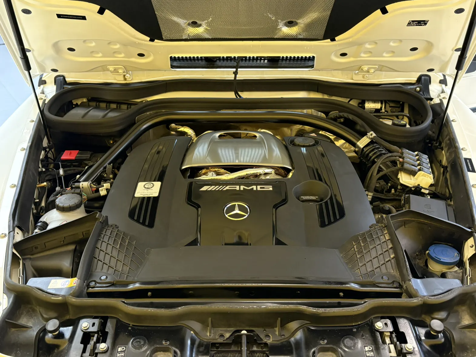 Mercedes-Benz G 63, 2025 11