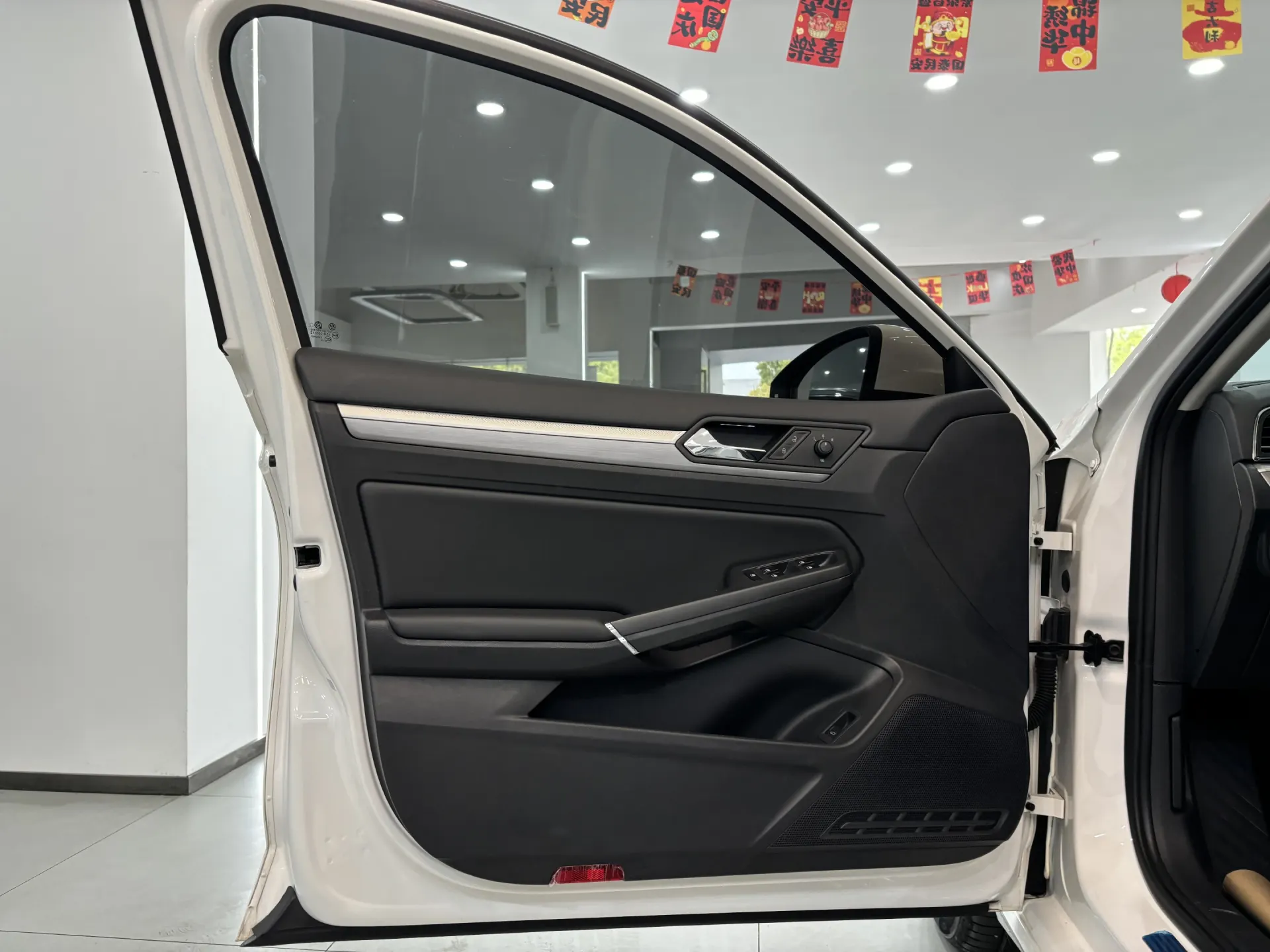 Volkswagen Lamando, 2020 10