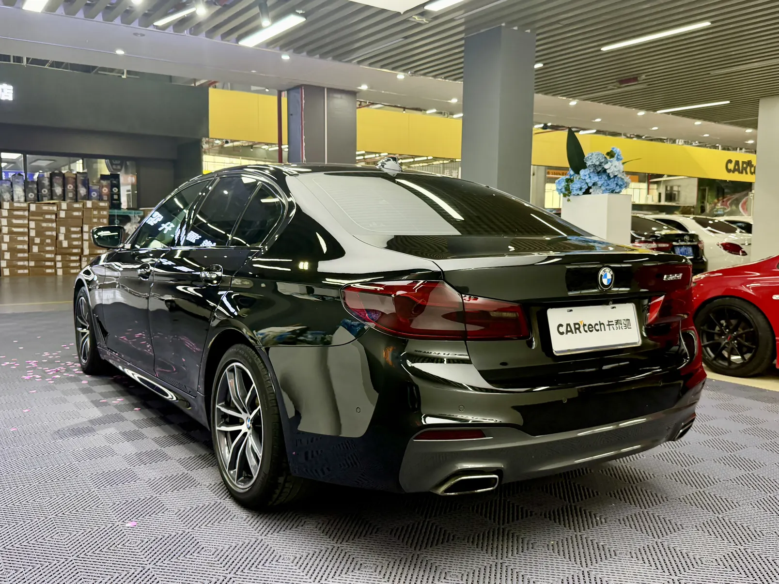 BMW 525i, 2018 4