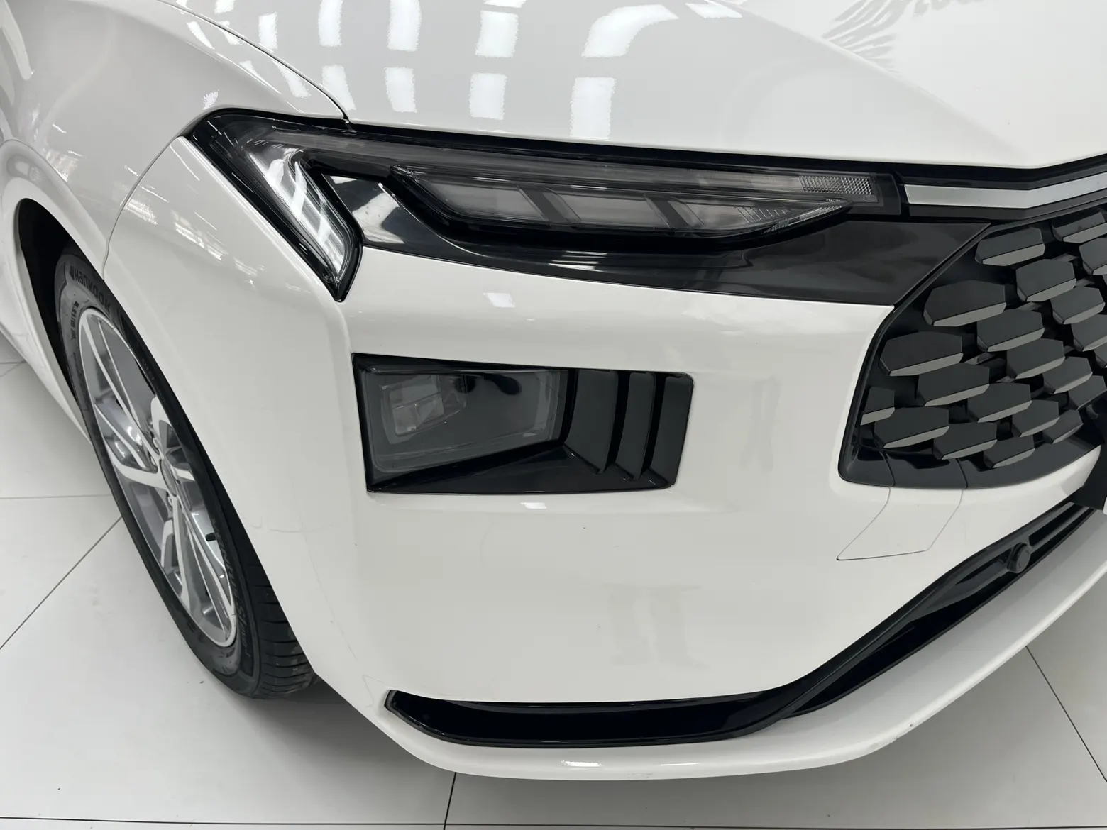 Ford Mondeo, 2023 8