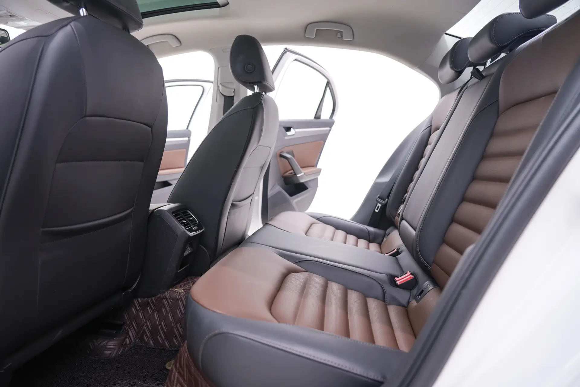 Volkswagen Lamando, 2021 23