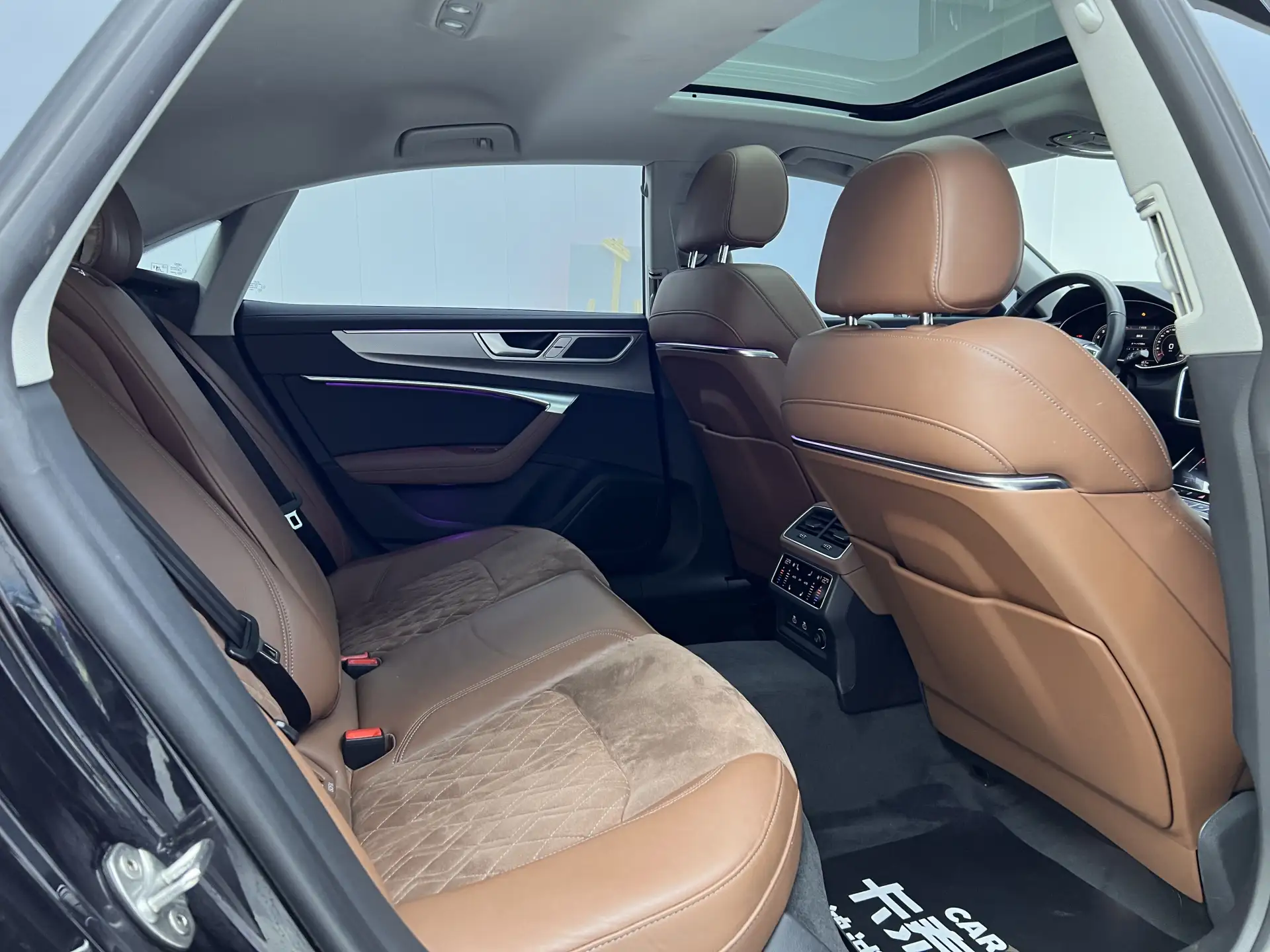 Audi A7L 45 TFSI, 2024 26